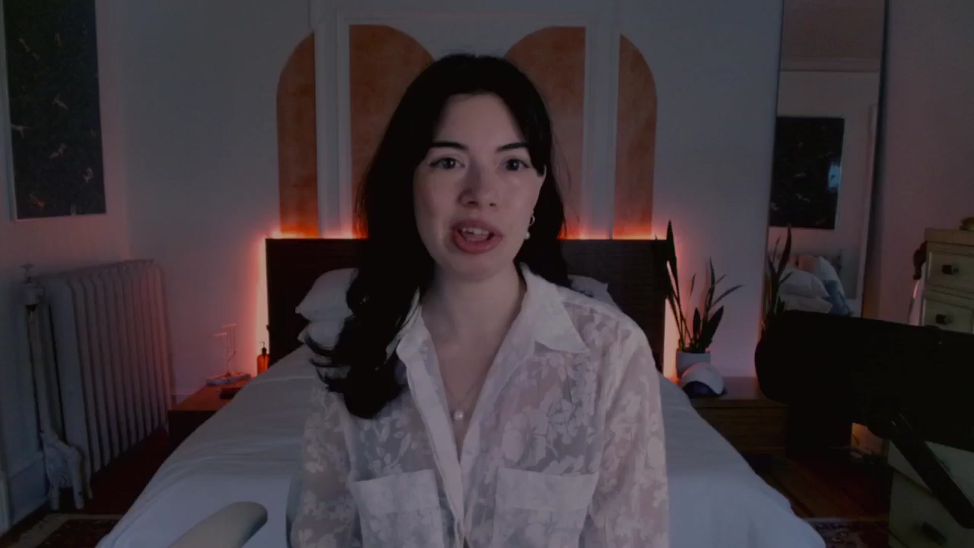 Gallery image thumbnail from MiaHathaway's myfreecams stream on, 02/19/2025, 21:11 image 1 of 20