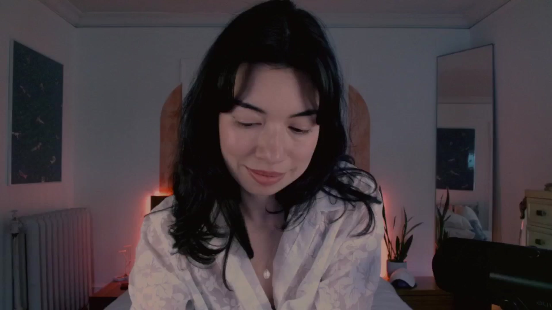 Gallery image thumbnail from MiaHathaway's myfreecams stream on, 02/19/2025, 21:11 image 6 of 20