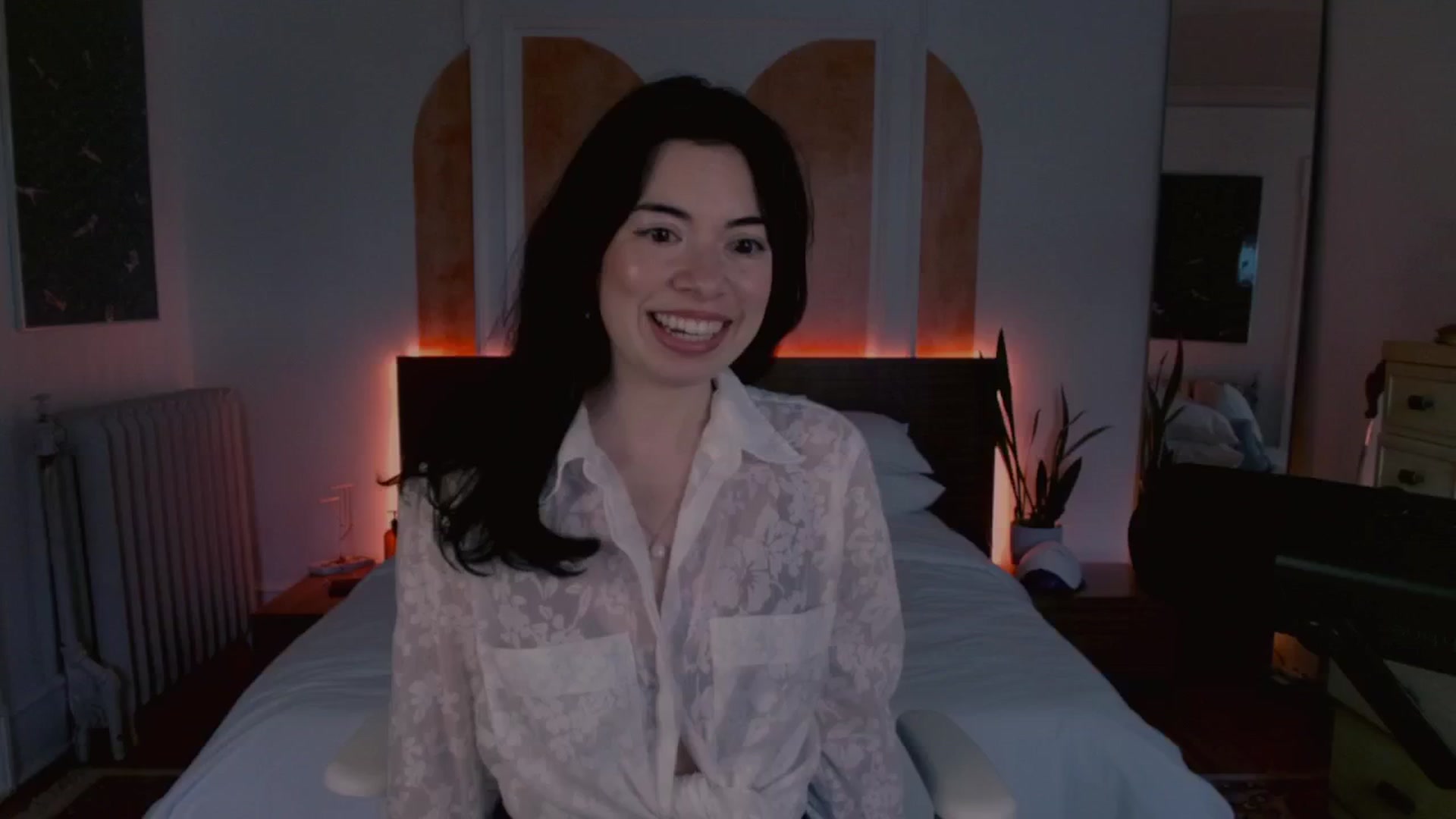 Gallery image thumbnail from MiaHathaway's myfreecams stream on, 02/19/2025, 21:11 image 3 of 20