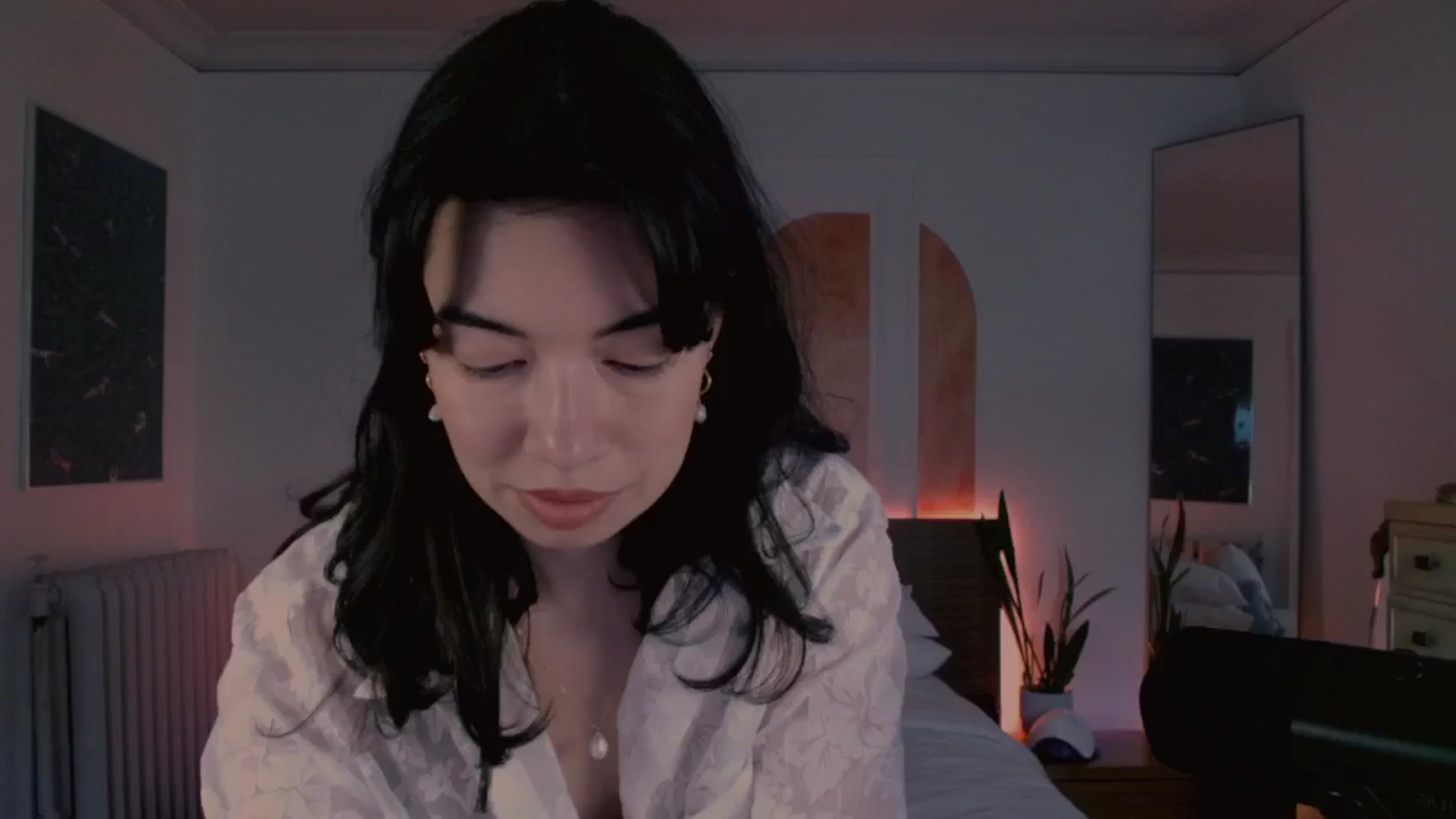 Gallery image thumbnail from MiaHathaway's myfreecams stream on, 02/19/2025, 21:11 image 7 of 20