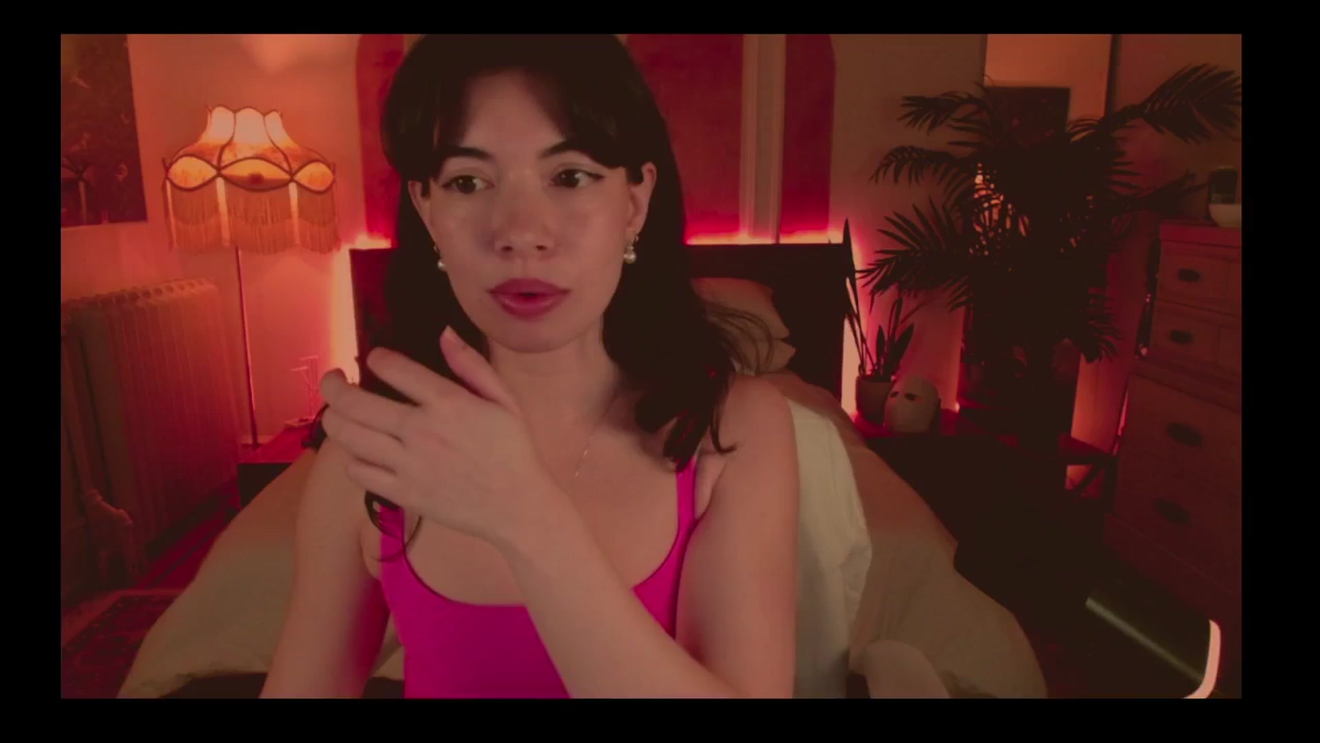 Gallery image thumbnail from MiaHathaway's myfreecams stream on, 02/22/2025, 07:17 image 9 of 20