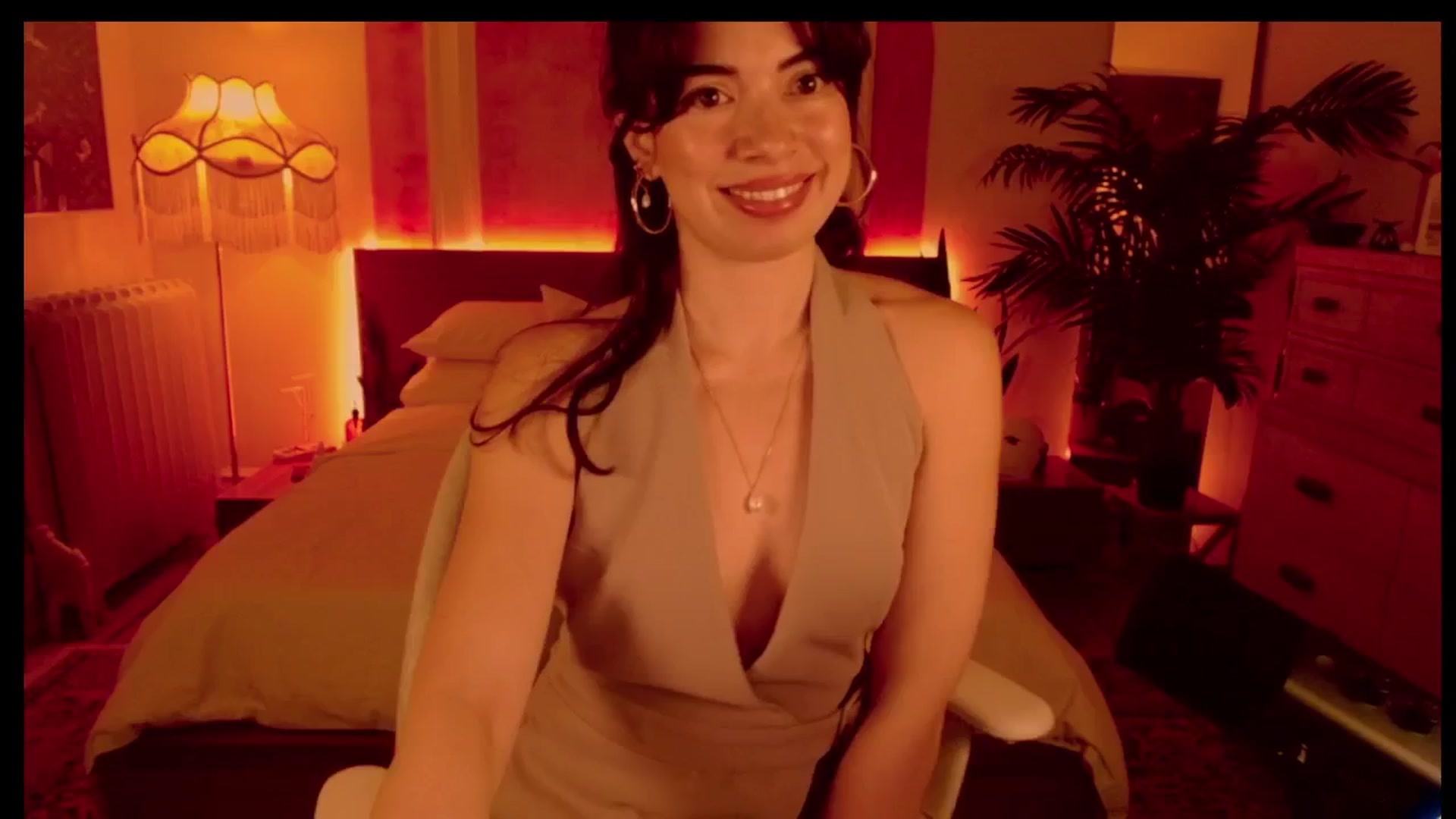 Gallery image thumbnail from MiaHathaway's myfreecams stream on, 02/23/2025, 06:55 image 7 of 20