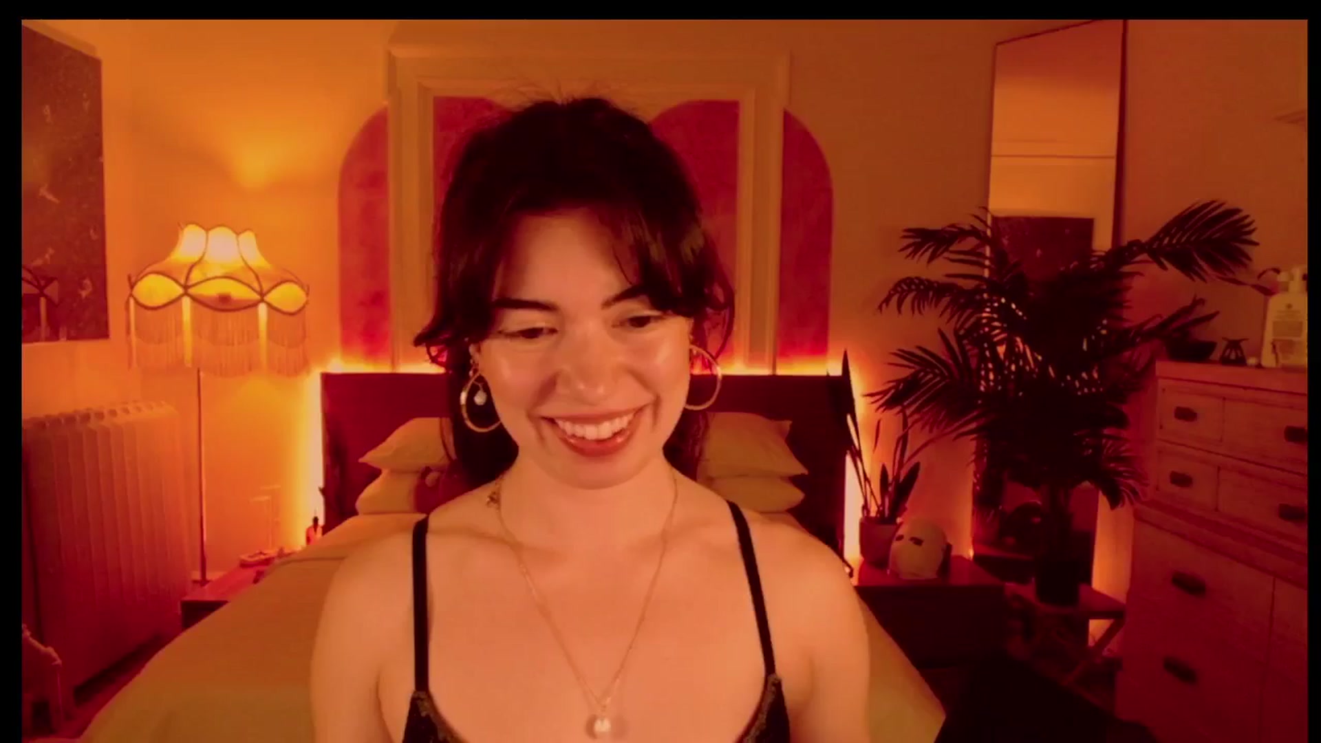 Gallery image thumbnail from MiaHathaway's myfreecams stream on, 02/23/2025, 06:55 image 17 of 20