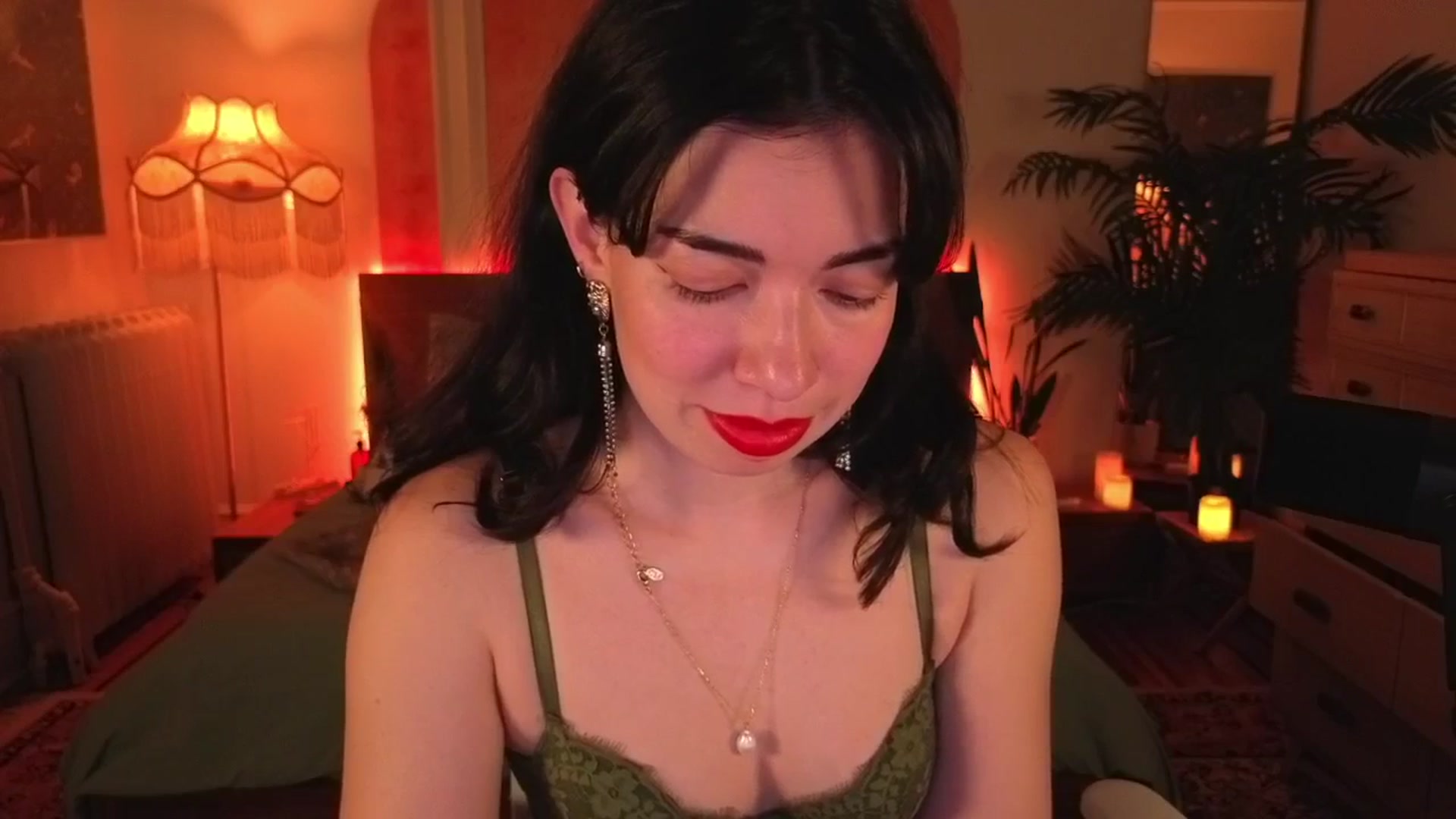 Gallery image thumbnail from MiaHathaway's myfreecams stream on, 02/24/2025, 06:40 image 18 of 20
