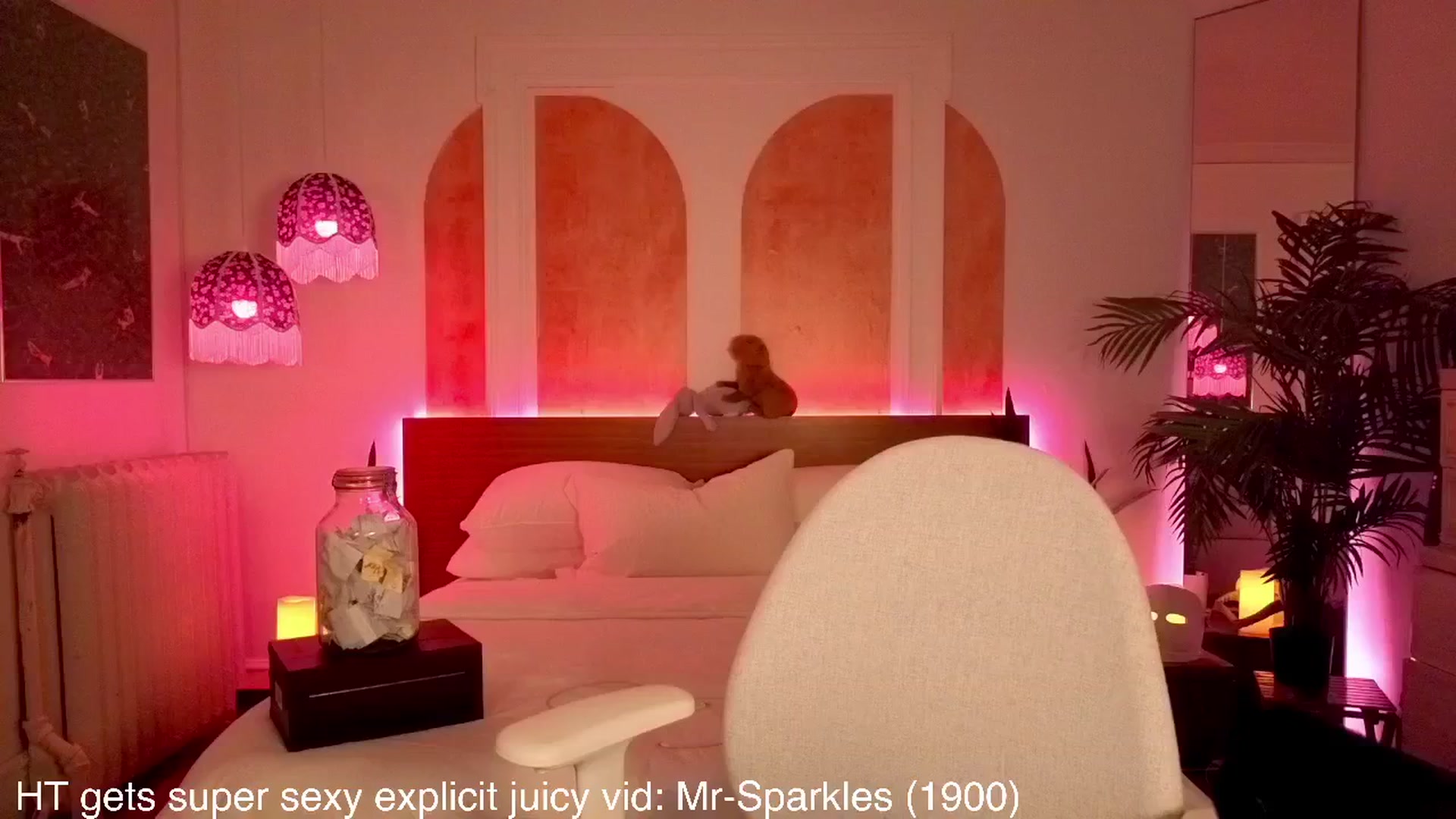 Gallery image thumbnail from MiaHathaway's myfreecams stream on, 03/28/2025, 05:45 image 15 of 20