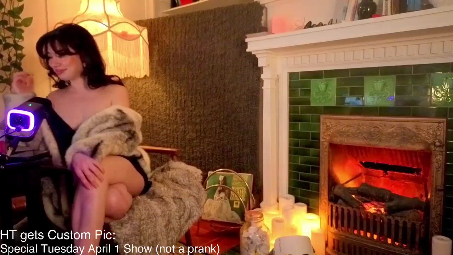 Gallery image thumbnail from MiaHathaway's myfreecams stream on, 03/30/2025, 02:51 image 8 of 20
