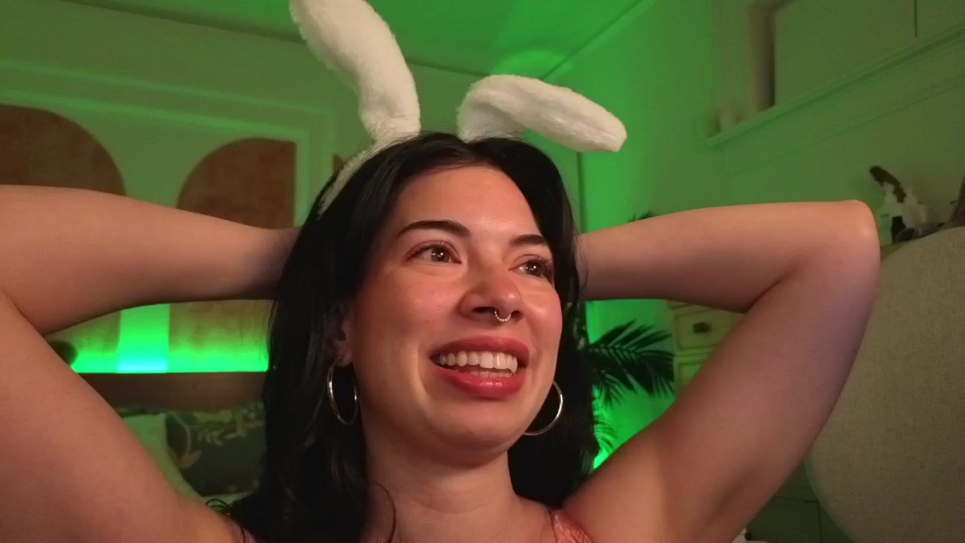 Gallery image thumbnail from MiaHathaway's myfreecams stream on, 04/21/2025, 06:28 image 9 of 20