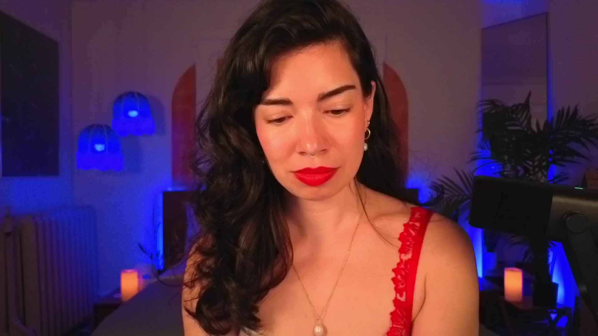 Gallery image thumbnail from MiaHathaway's myfreecams stream on, 04/27/2025, 06:19 image 17 of 20