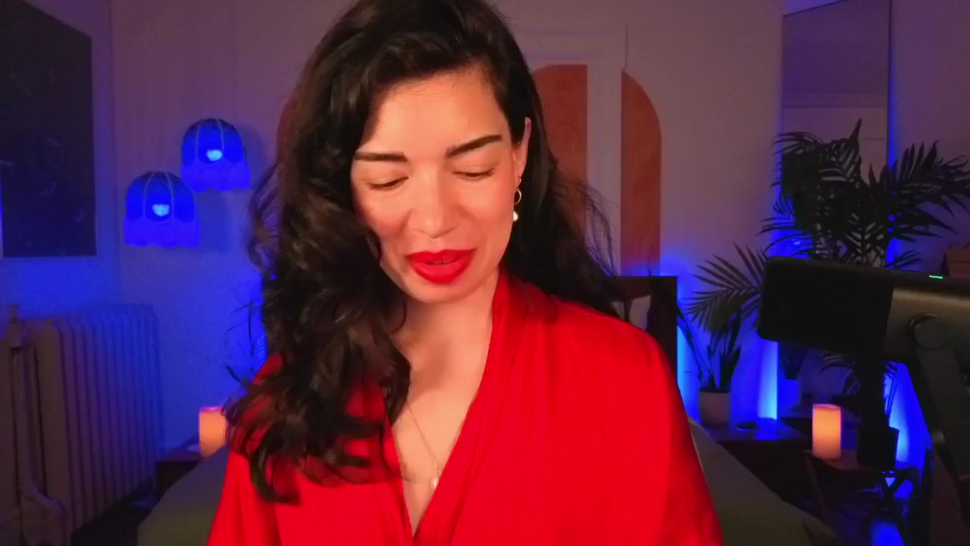 Gallery image thumbnail from MiaHathaway's myfreecams stream on, 04/27/2025, 06:19 image 13 of 20