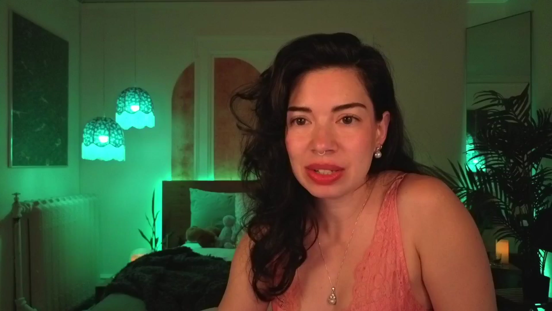 Gallery image thumbnail from MiaHathaway's myfreecams stream on, 04/28/2025, 04:51 image 1 of 20