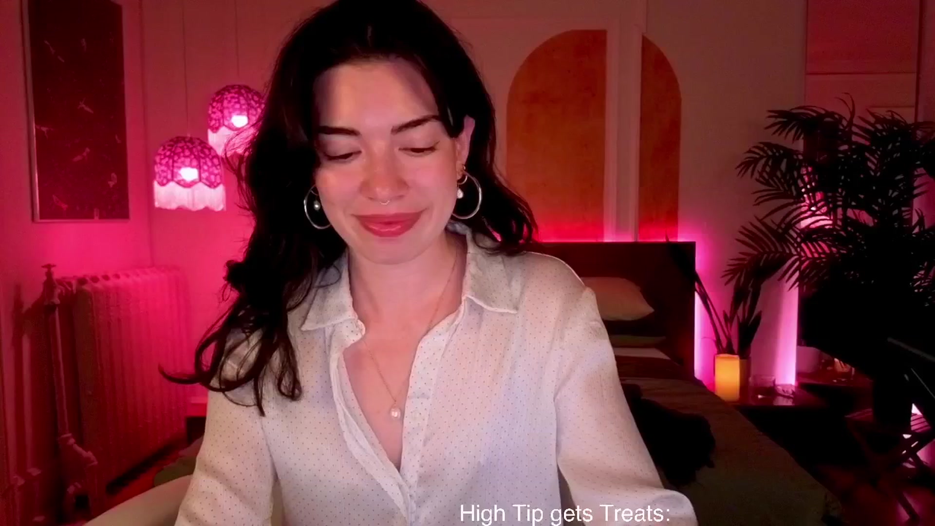 Gallery image thumbnail from MiaHathaway's myfreecams stream on, 05/02/2025, 05:58 image 2 of 20