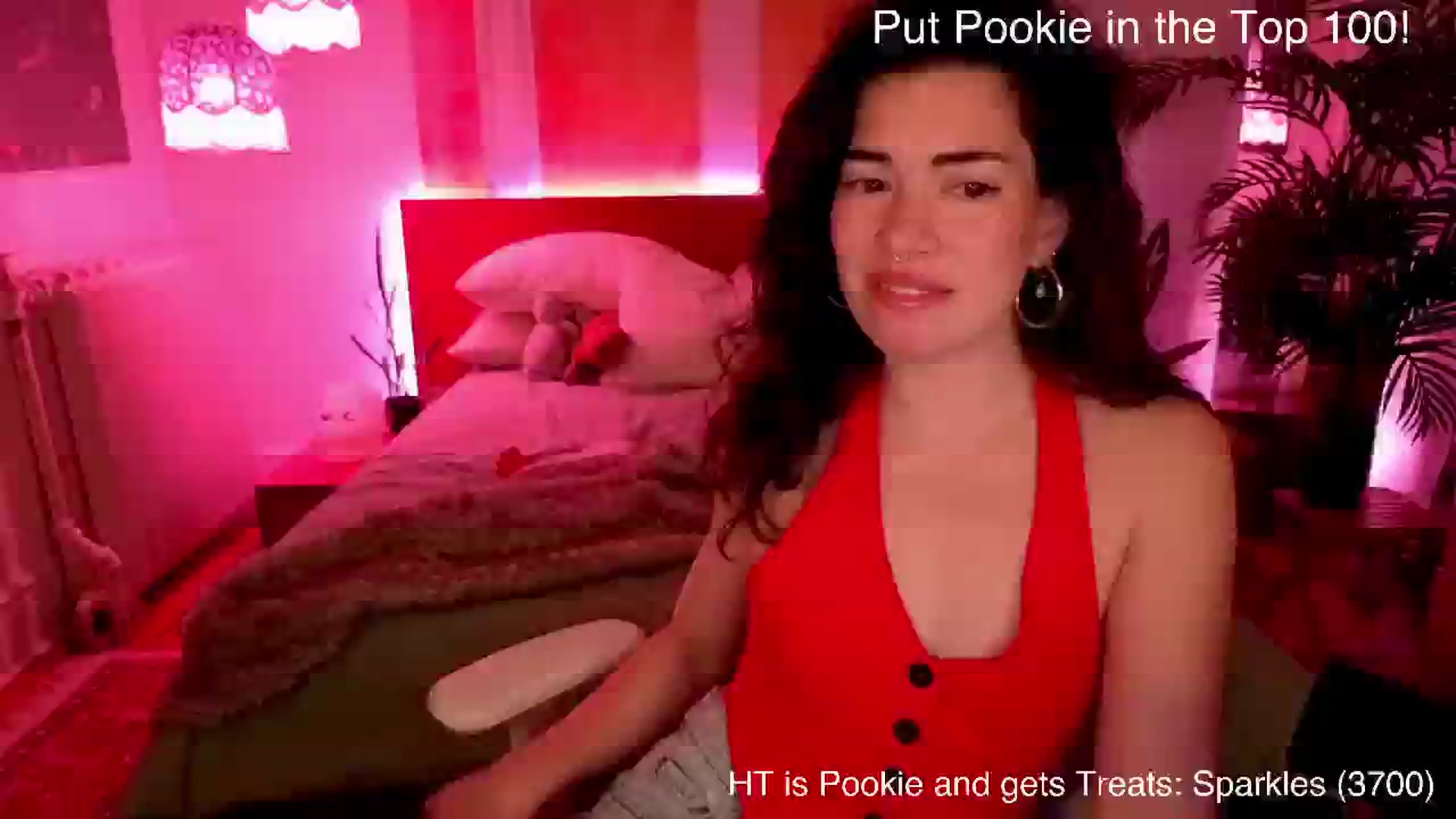 Gallery image thumbnail from MiaHathaway's myfreecams stream on, 05/16/2025, 04:10 image 16 of 20