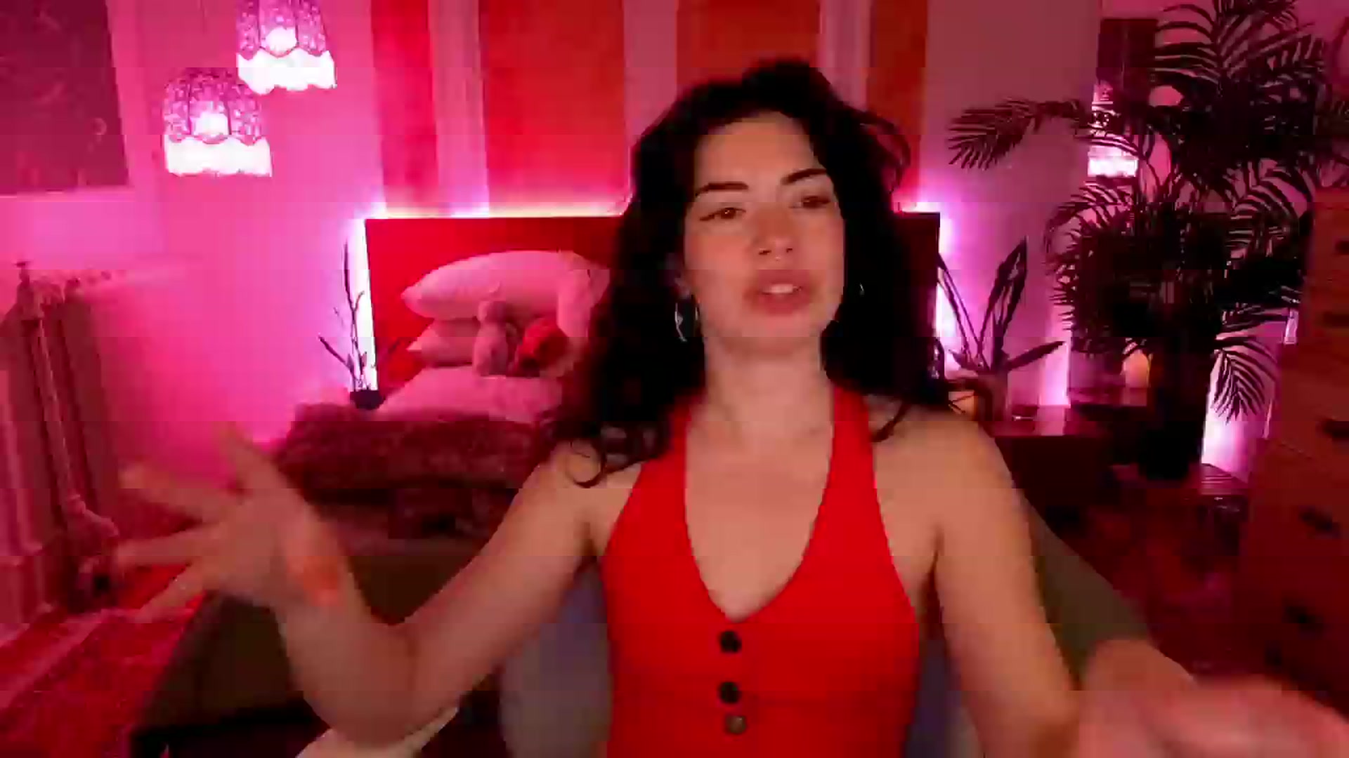 Gallery image thumbnail from MiaHathaway's myfreecams stream on, 05/16/2025, 06:50 image 1 of 20
