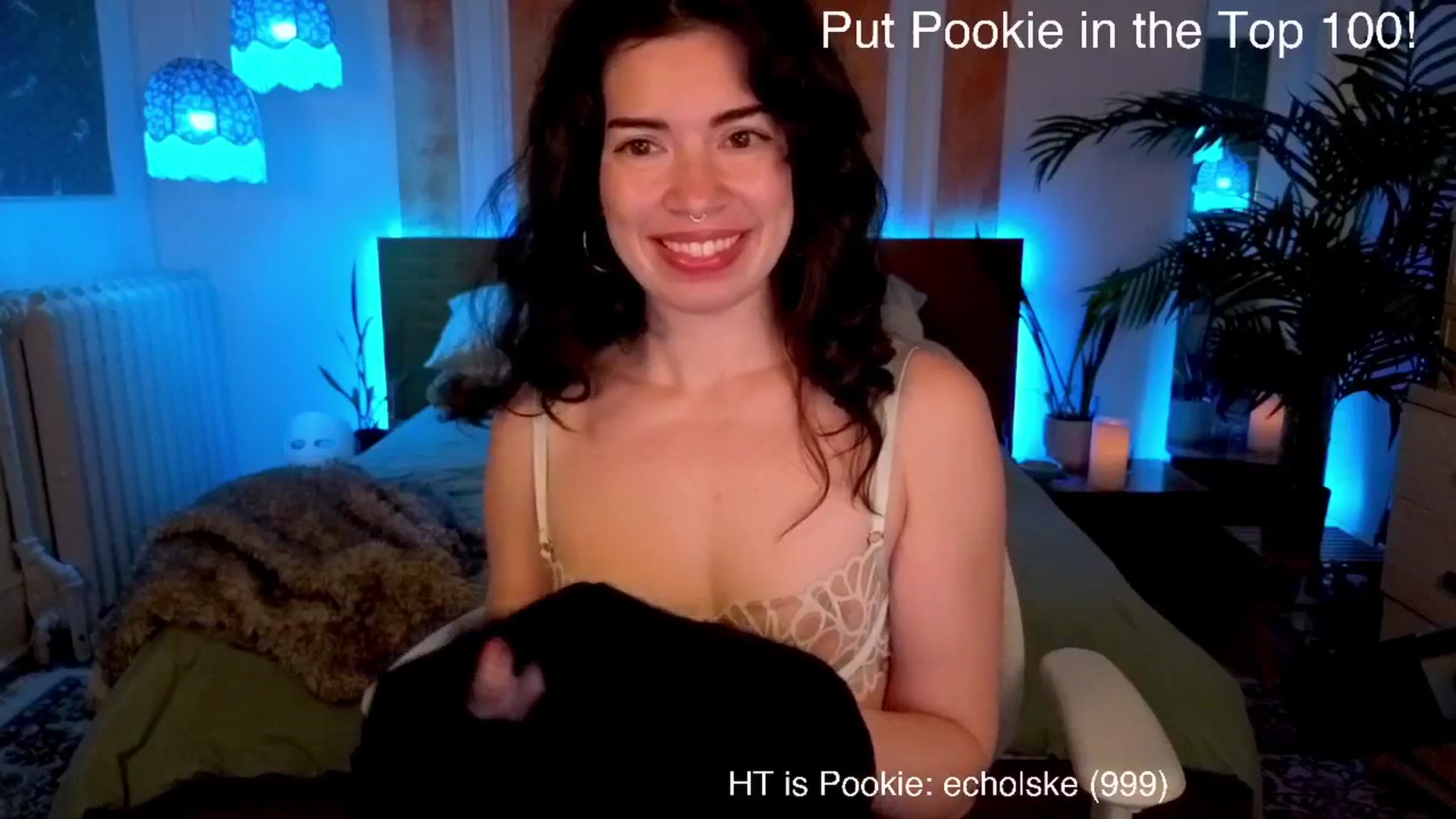 Gallery image thumbnail from MiaHathaway's myfreecams stream on, 05/17/2025, 06:02 image 12 of 20