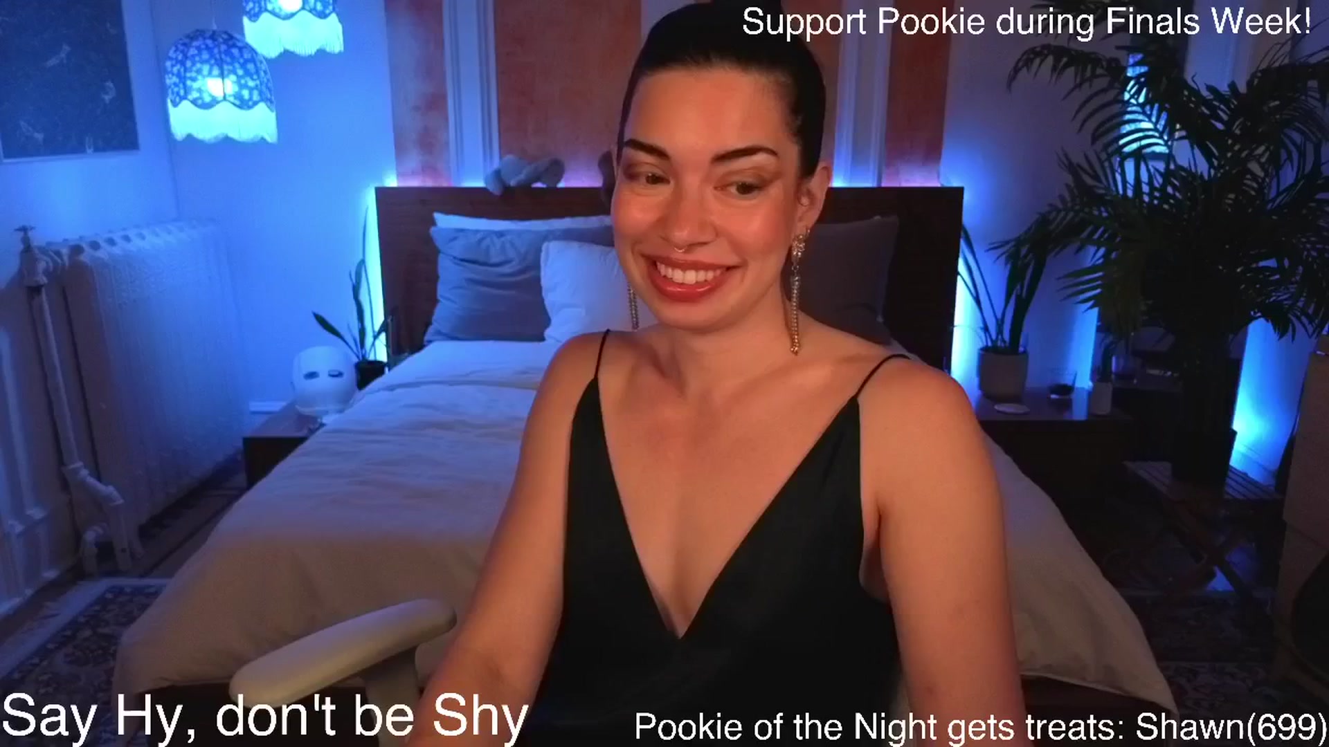 Gallery image thumbnail from MiaHathaway's myfreecams stream on, 06/23/2025, 05:45 image 13 of 20