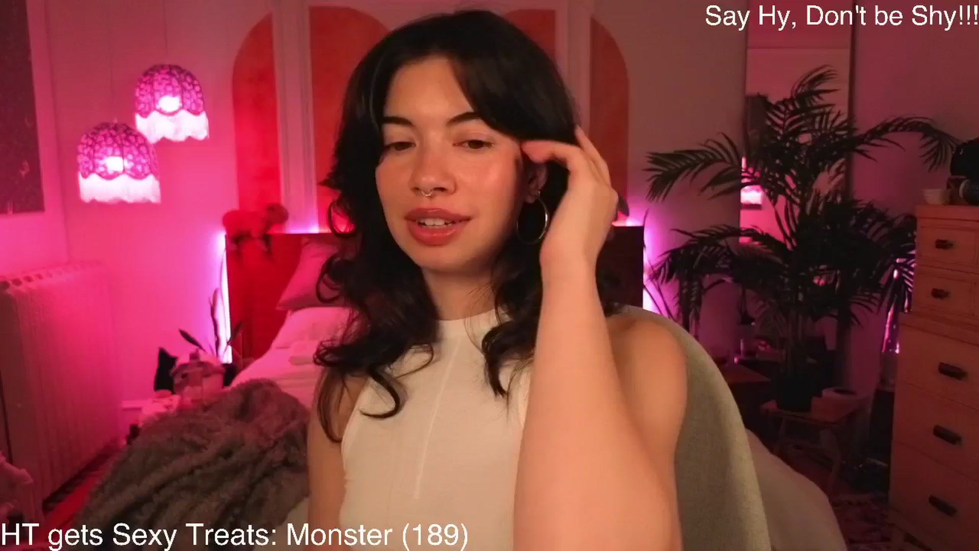 Gallery image thumbnail from MiaHathaway's myfreecams stream on, 07/08/2025, 22:14 image 19 of 20