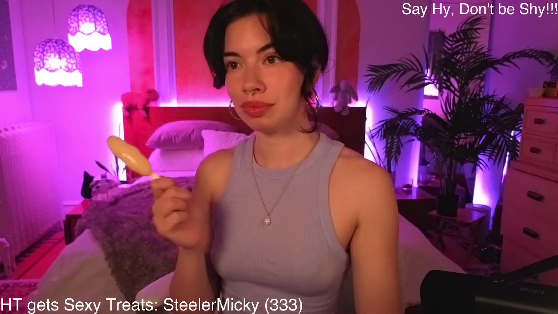 Gallery image thumbnail from MiaHathaway's myfreecams stream on, 07/10/2025, 03:06 image 20 of 20