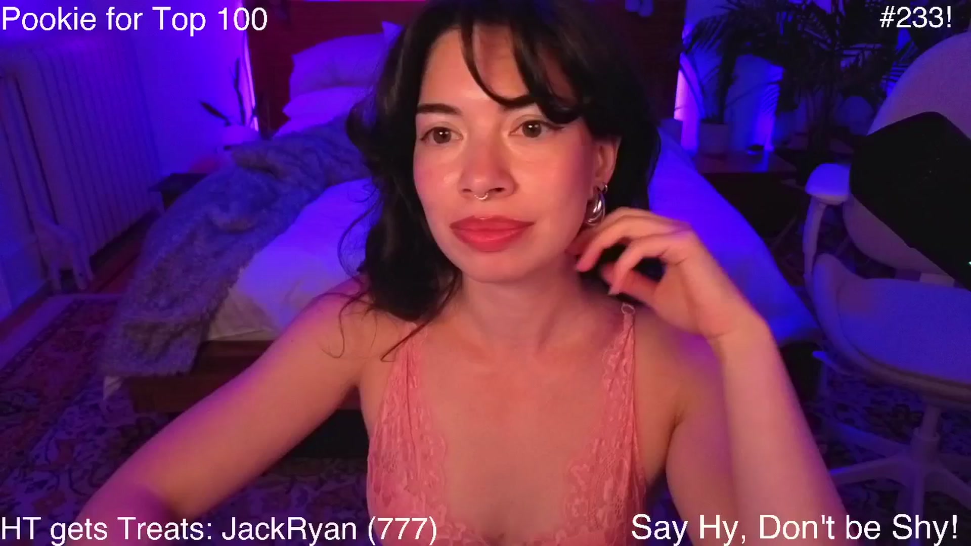 Gallery image thumbnail from MiaHathaway's myfreecams stream on, 08/13/2025, 04:32 image 18 of 20
