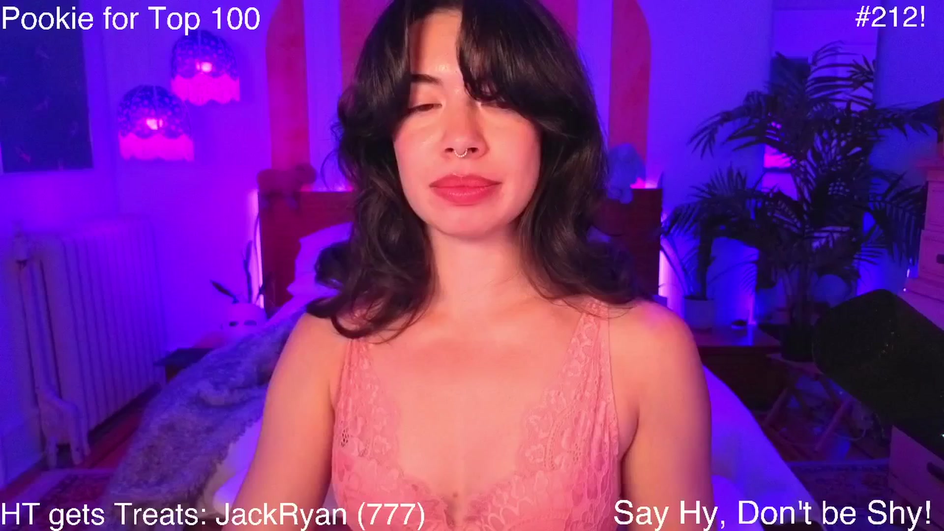 Gallery image thumbnail from MiaHathaway's myfreecams stream on, 08/13/2025, 05:34 image 15 of 20
