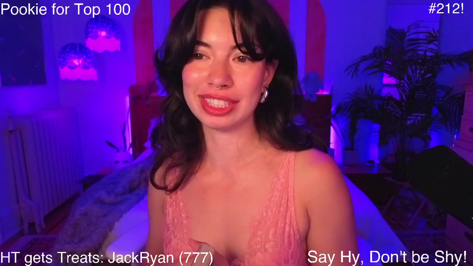 Gallery image thumbnail from MiaHathaway's myfreecams stream on, 08/13/2025, 05:34 image 17 of 20