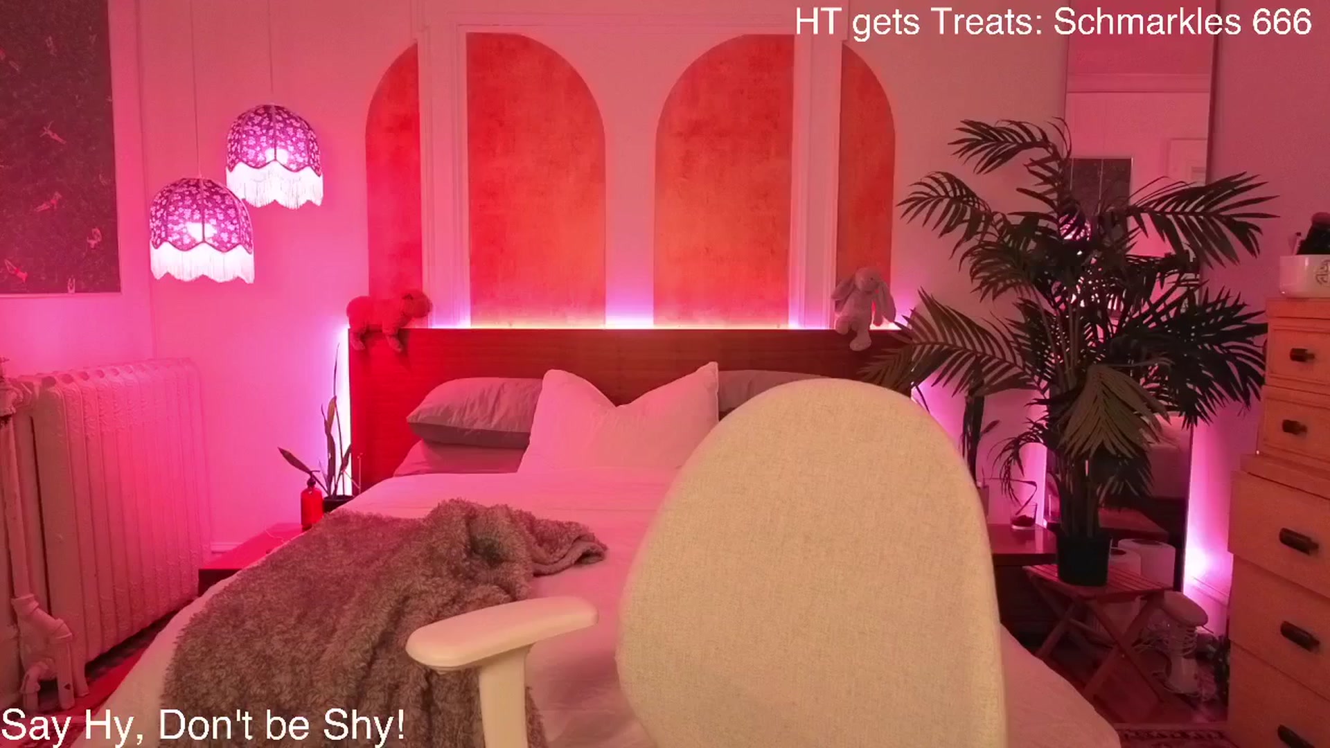Gallery image thumbnail from MiaHathaway's myfreecams stream on, 09/16/2025, 05:08 image 9 of 20