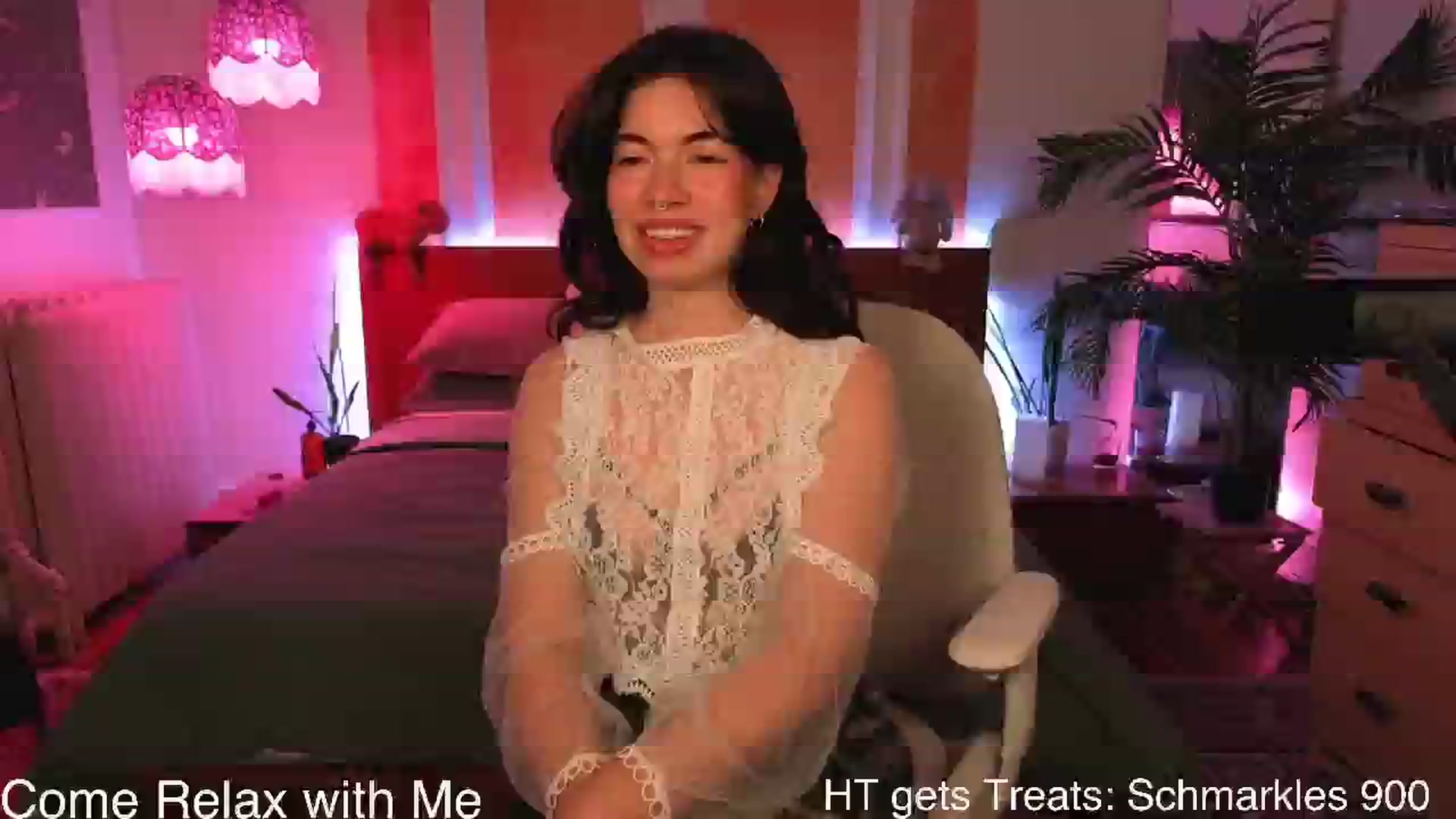 Gallery image thumbnail from MiaHathaway's myfreecams stream on, 10/11/2025, 05:22 image 11 of 20