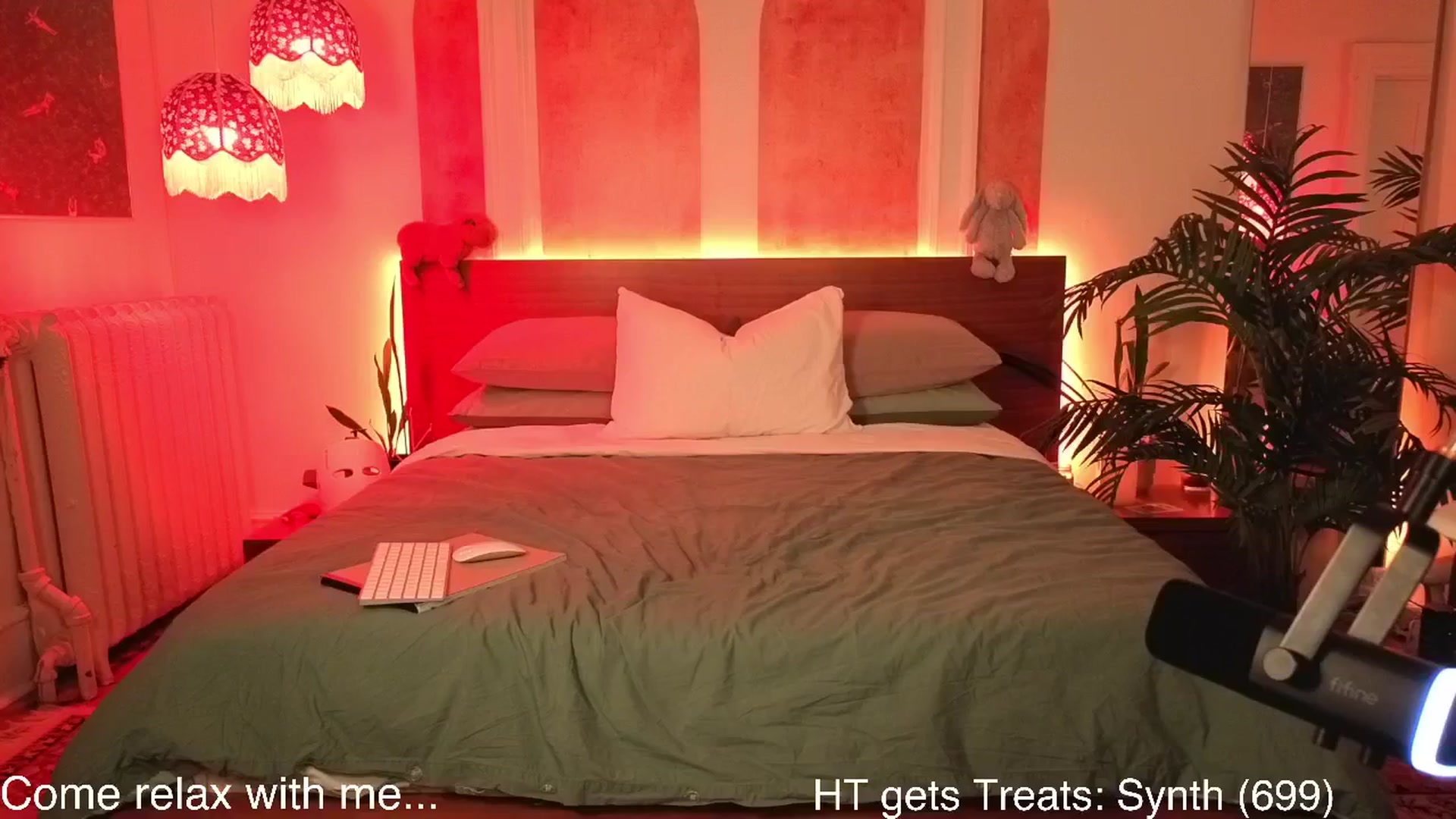 Gallery image thumbnail from MiaHathaway's myfreecams stream on, 10/18/2025, 04:39 image 17 of 20