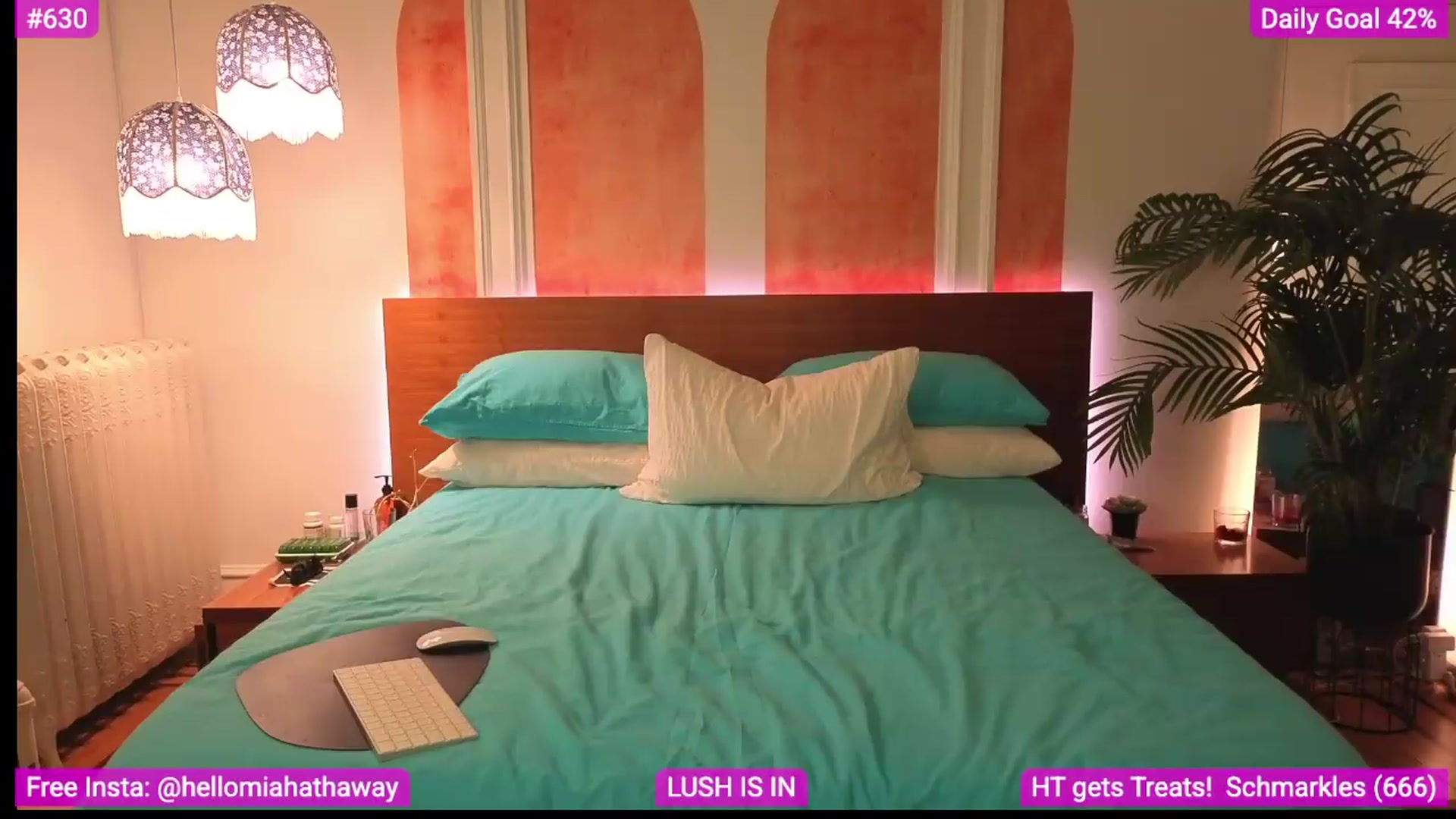 Gallery image thumbnail from MiaHathaway's myfreecams stream on, 04/23/2026, 05:06 image 14 of 20