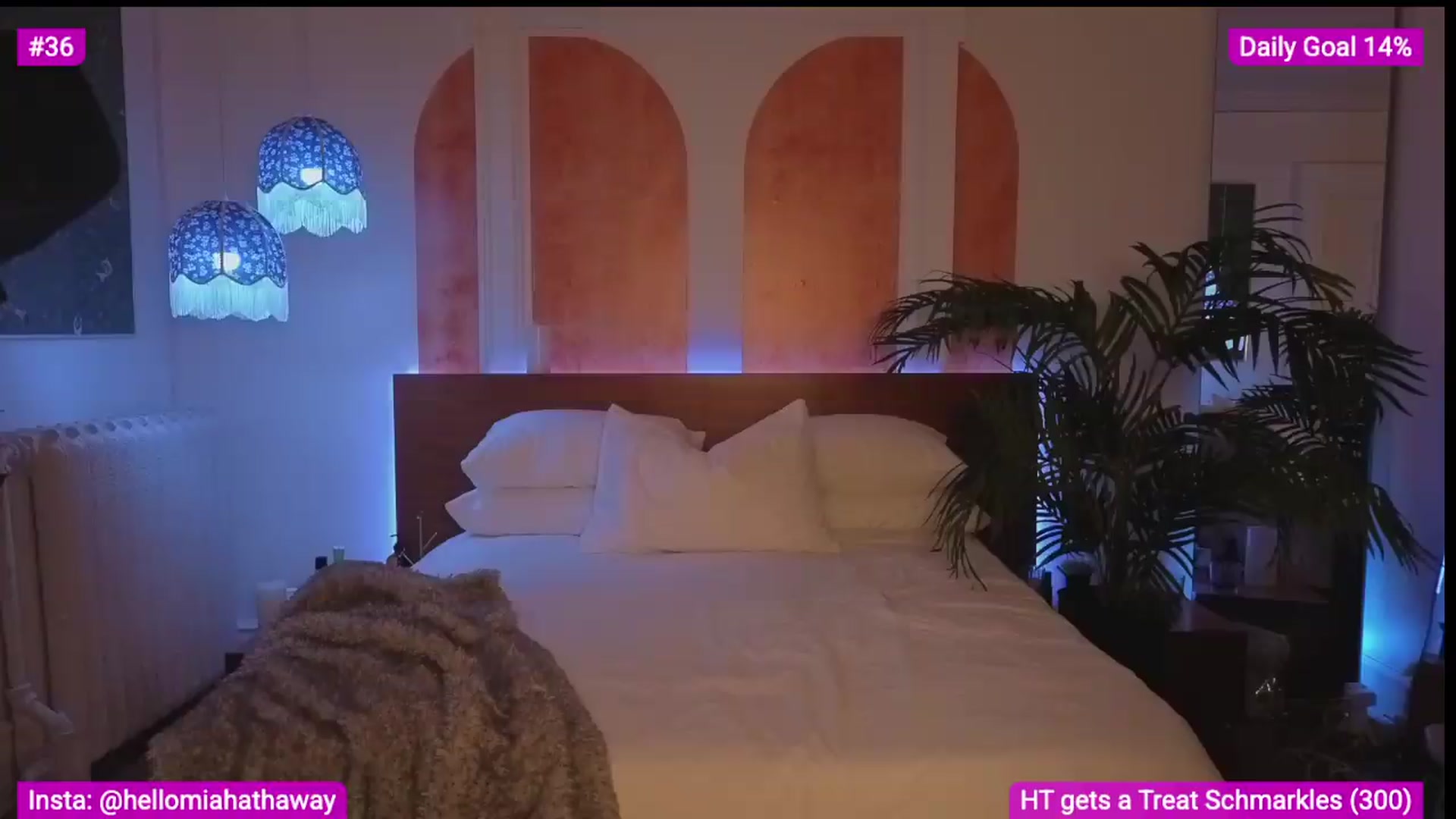 Gallery image thumbnail from MiaHathaway's myfreecams stream on, 06/02/2026, 04:54 image 15 of 20