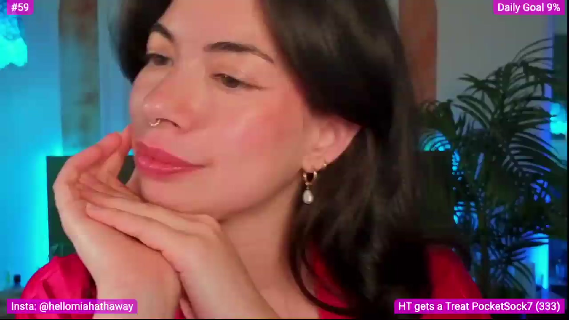 Gallery image thumbnail from MiaHathaway's myfreecams stream on, 06/19/2026, 05:17 image 15 of 20