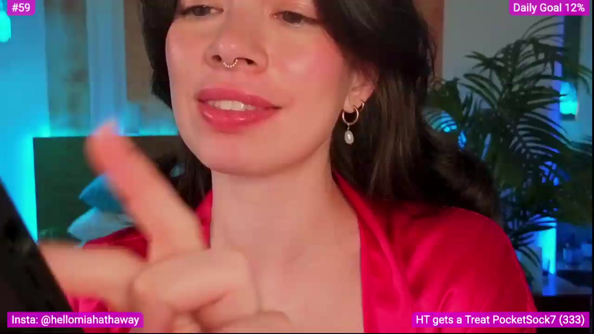Gallery image thumbnail from MiaHathaway's myfreecams stream on, 06/19/2026, 05:17 image 17 of 20
