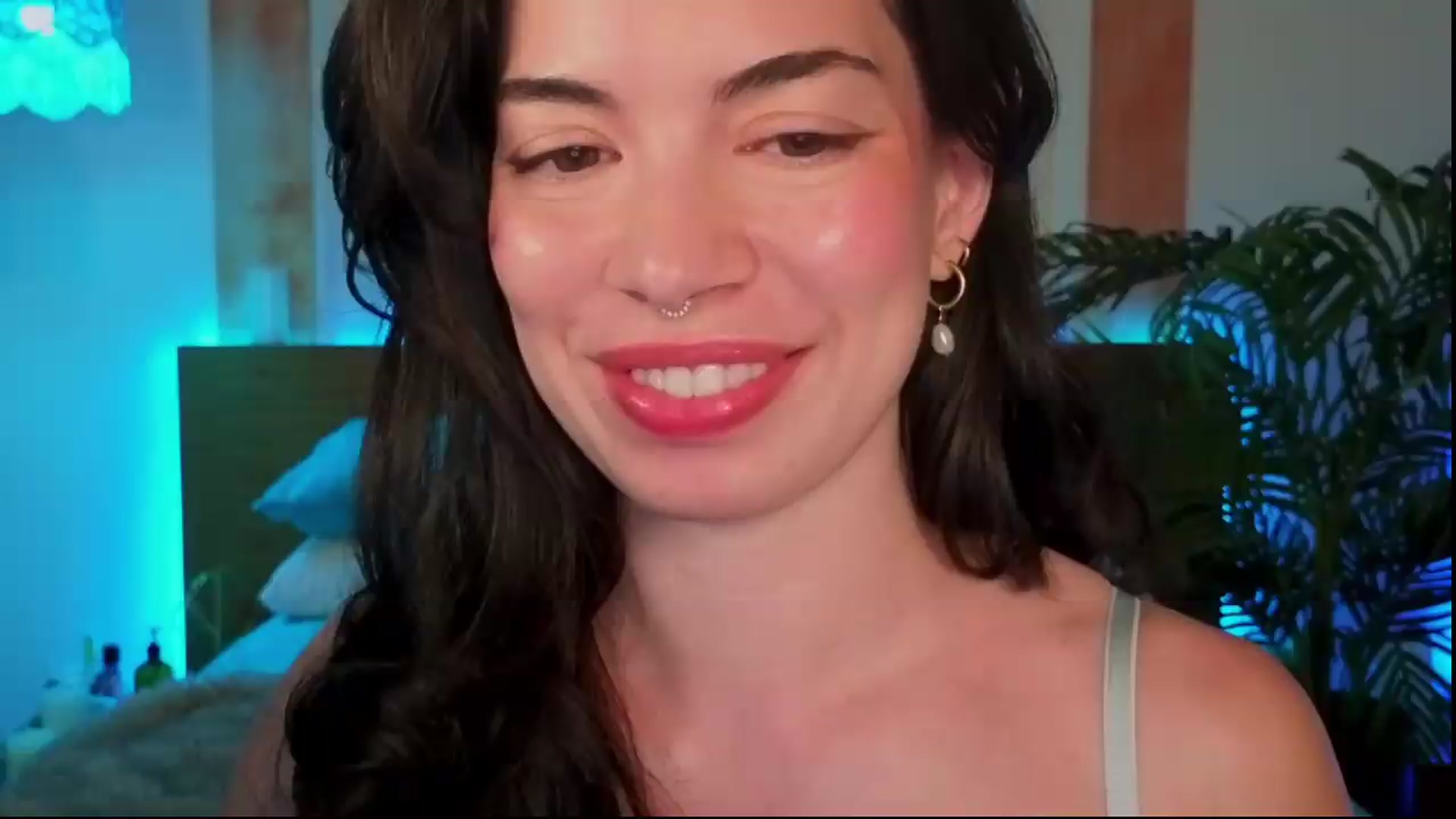 Gallery image thumbnail from MiaHathaway's myfreecams stream on, 06/21/2026, 04:40 image 18 of 20
