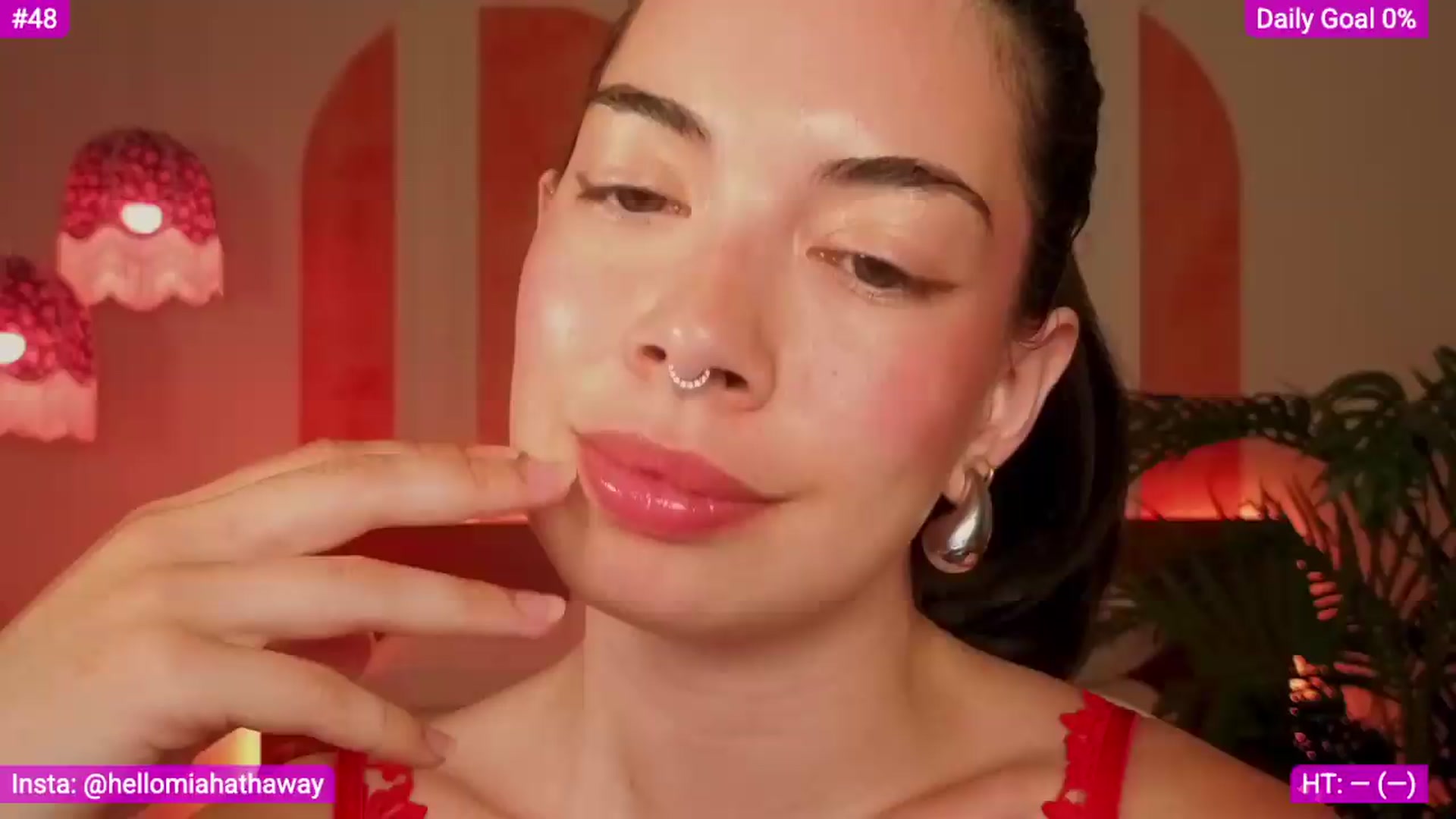 Gallery image thumbnail from MiaHathaway's myfreecams stream on, 08/08/2026, 03:11 image 10 of 20