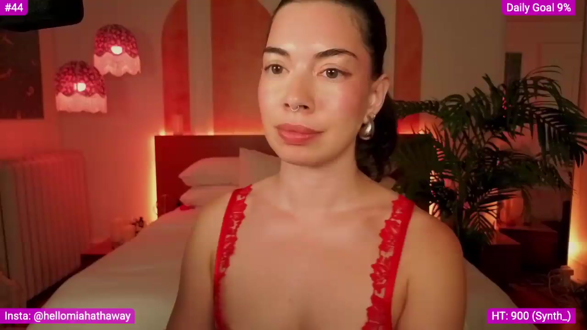 Gallery image thumbnail from MiaHathaway's myfreecams stream on, 08/08/2026, 05:53 image 10 of 20