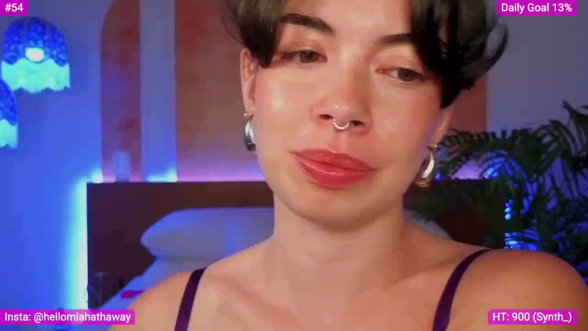 Gallery image thumbnail from MiaHathaway's myfreecams stream on, 08/12/2026, 04:58 image 13 of 20