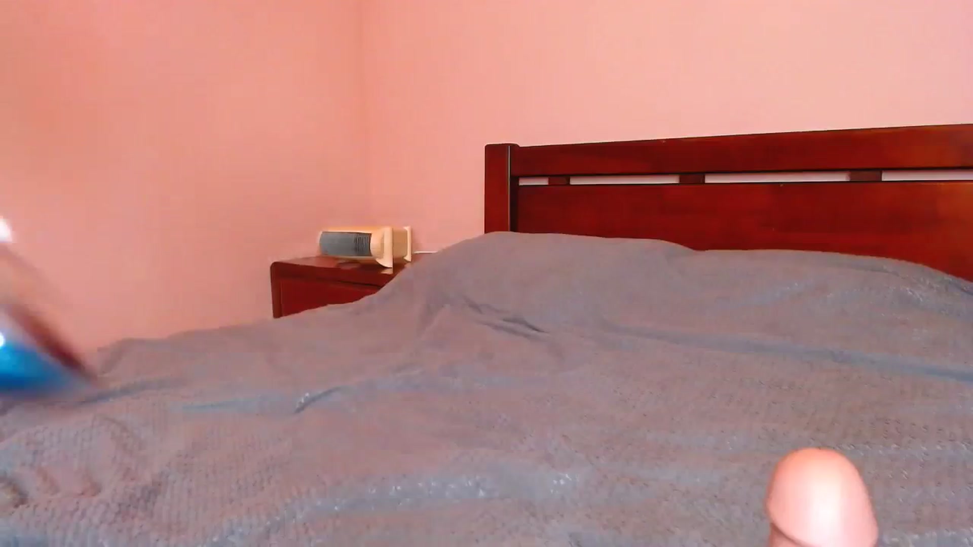 Gallery image thumbnail from MiaLee's myfreecams stream on, 12/09/2023, 17:07 image 10 of 20