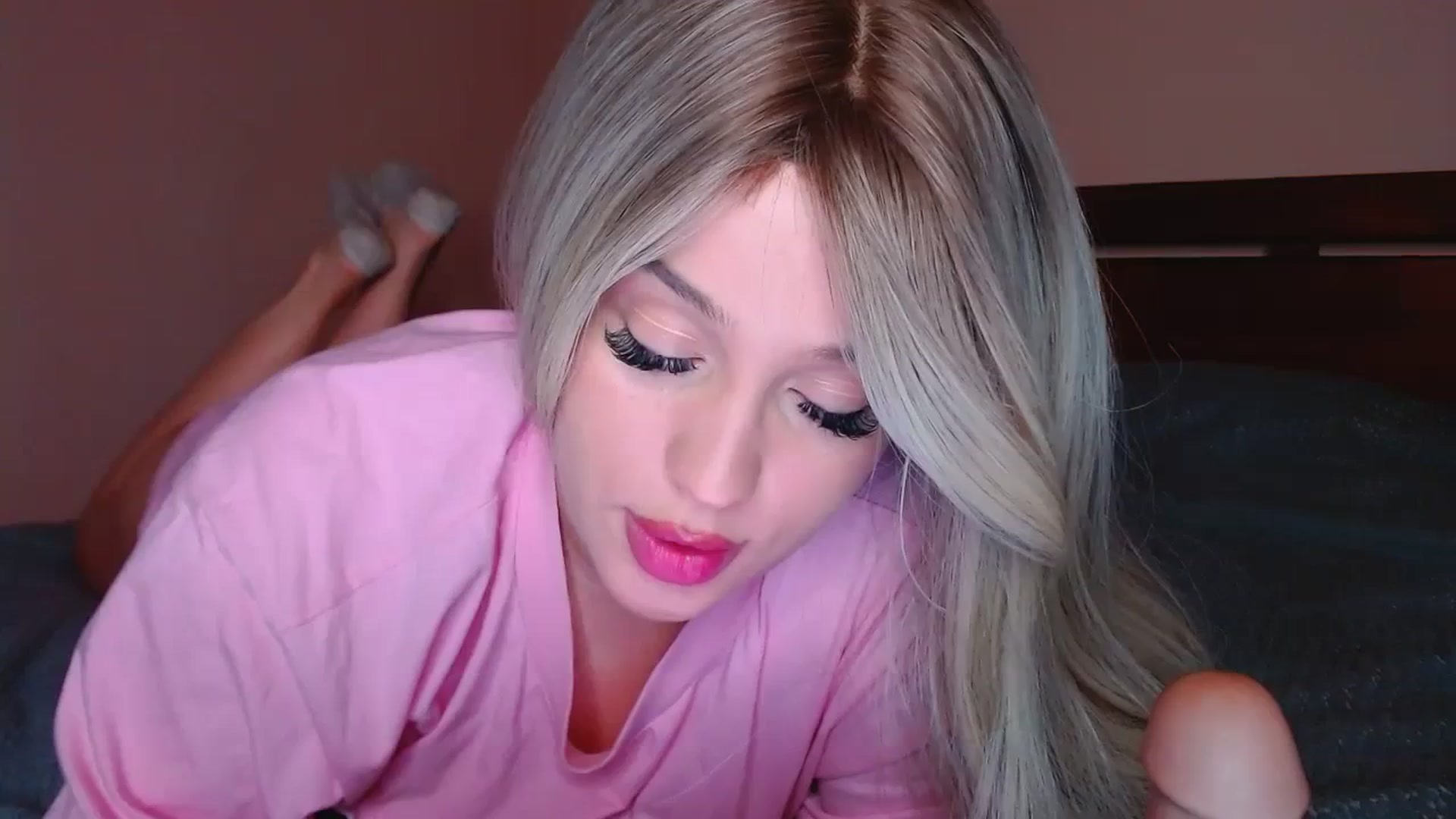 Gallery image thumbnail from MiaLee's myfreecams stream on, 12/09/2023, 17:07 image 1 of 20