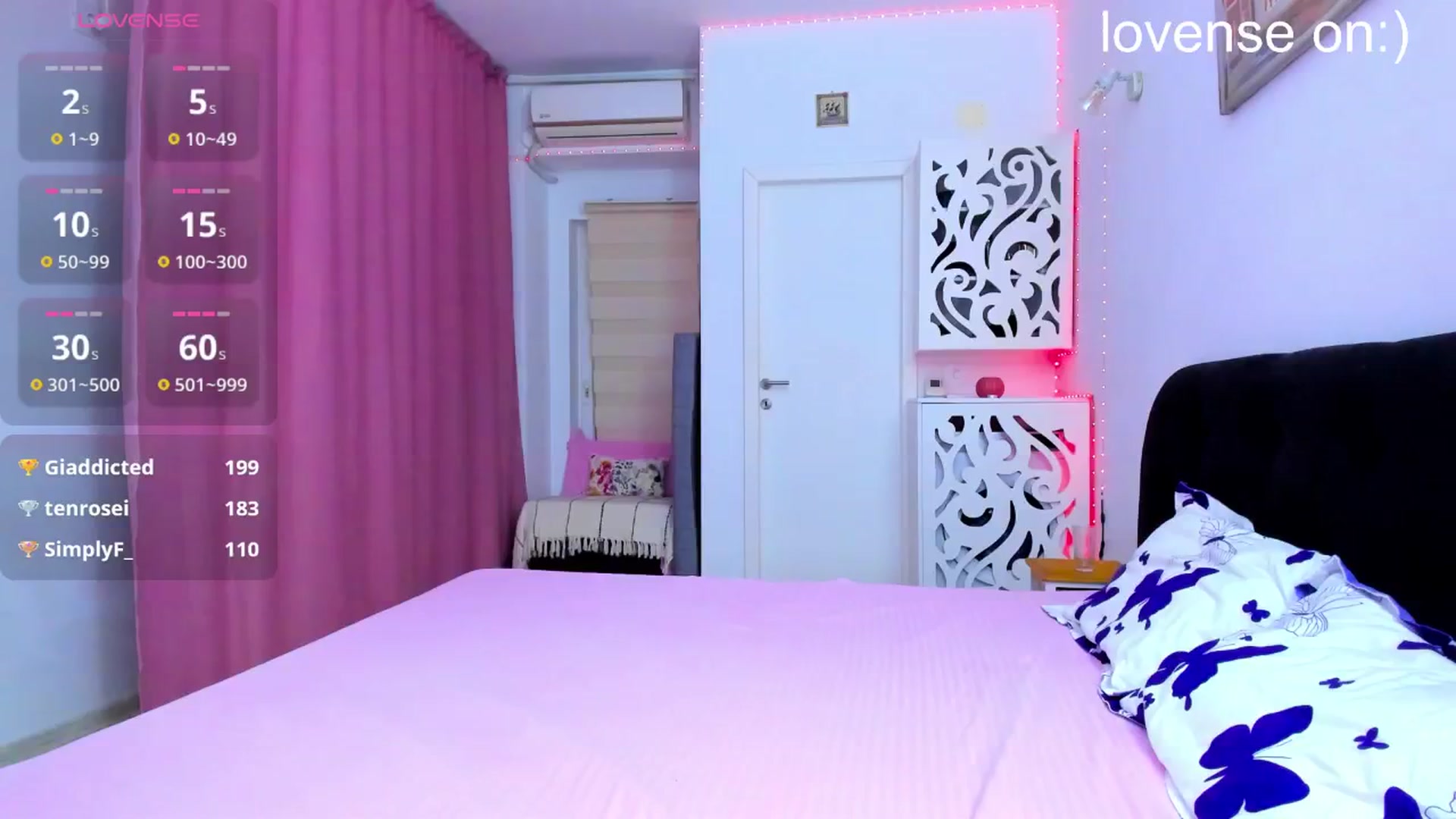 Gallery image thumbnail from MiaMagicc's myfreecams stream on, 11/16/2025, 24:14 image 16 of 20