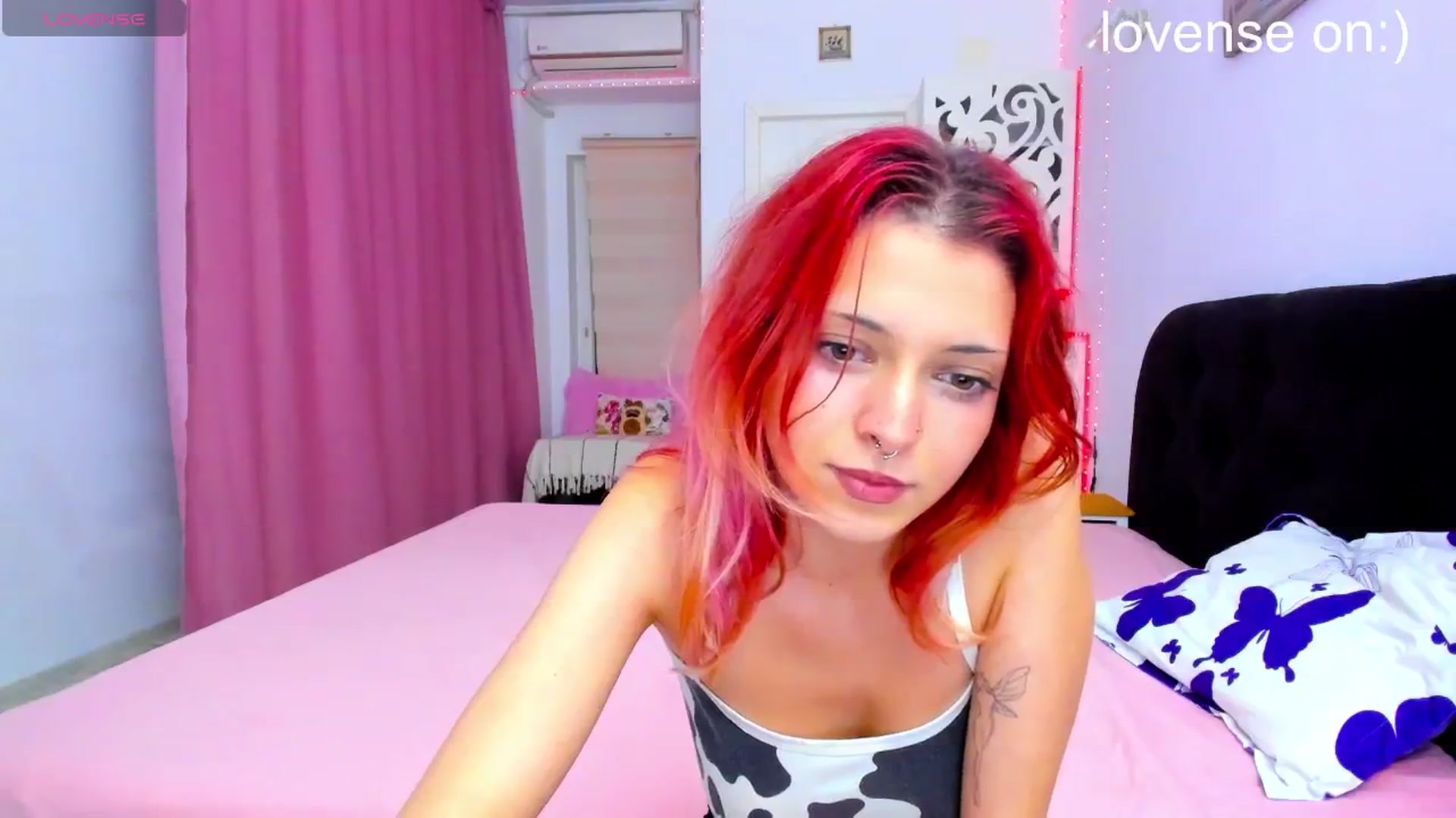 Gallery image thumbnail from MiaMagicc's myfreecams stream on, 11/18/2025, 04:56 image 9 of 20