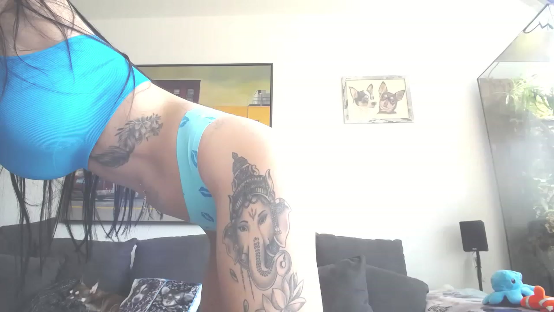 Gallery image thumbnail from MiaMaxxx's myfreecams stream on, 04/27/2023, 08:26 image 4 of 20