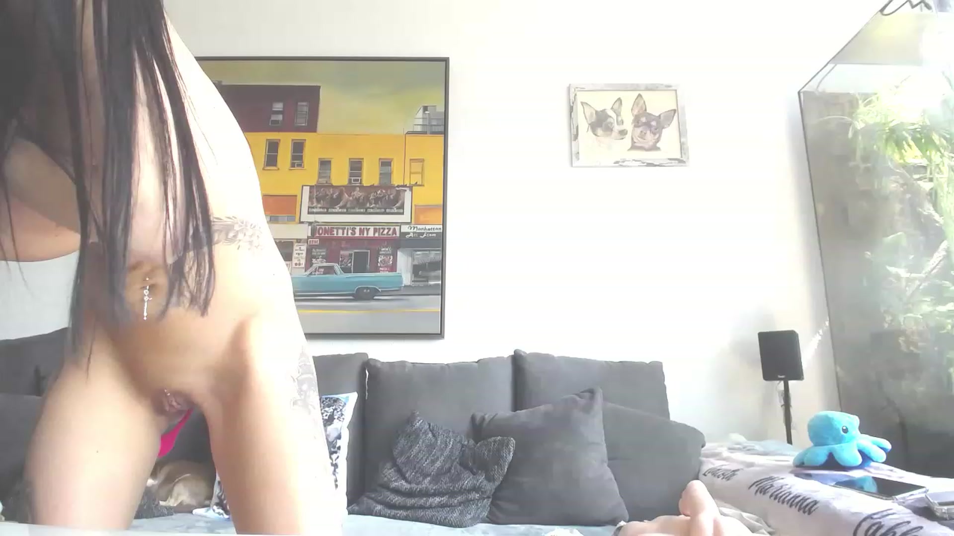 Gallery image thumbnail from MiaMaxxx's myfreecams stream on, 04/27/2023, 11:02 image 11 of 20