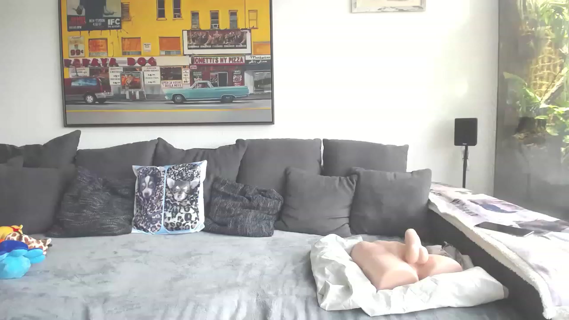 Gallery image thumbnail from MiaMaxxx's myfreecams stream on, 05/15/2023, 10:04 image 6 of 20