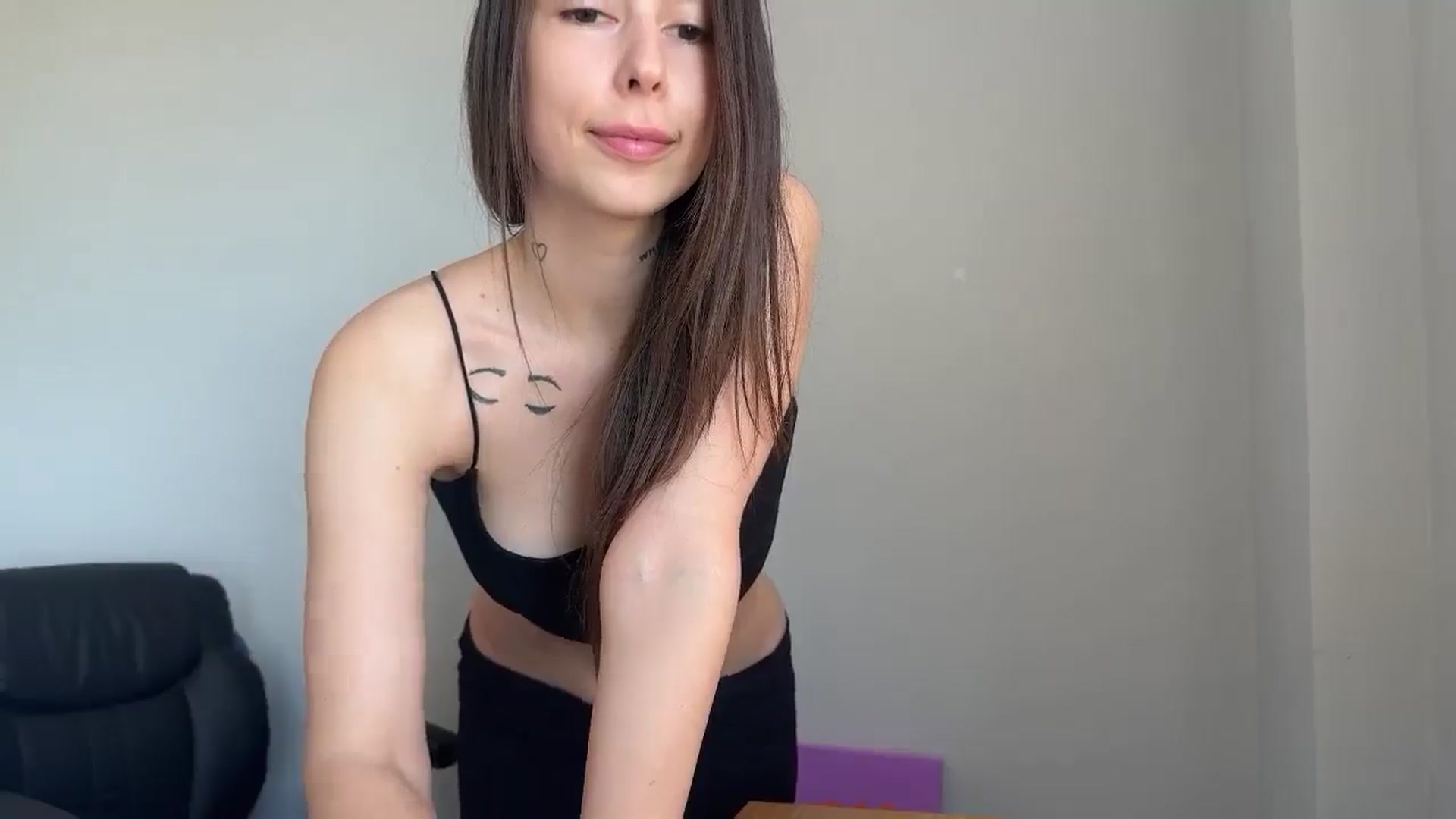 Gallery image thumbnail from MiaMiaMine_'s myfreecams stream on, 06/02/2024, 17:40 image 12 of 20