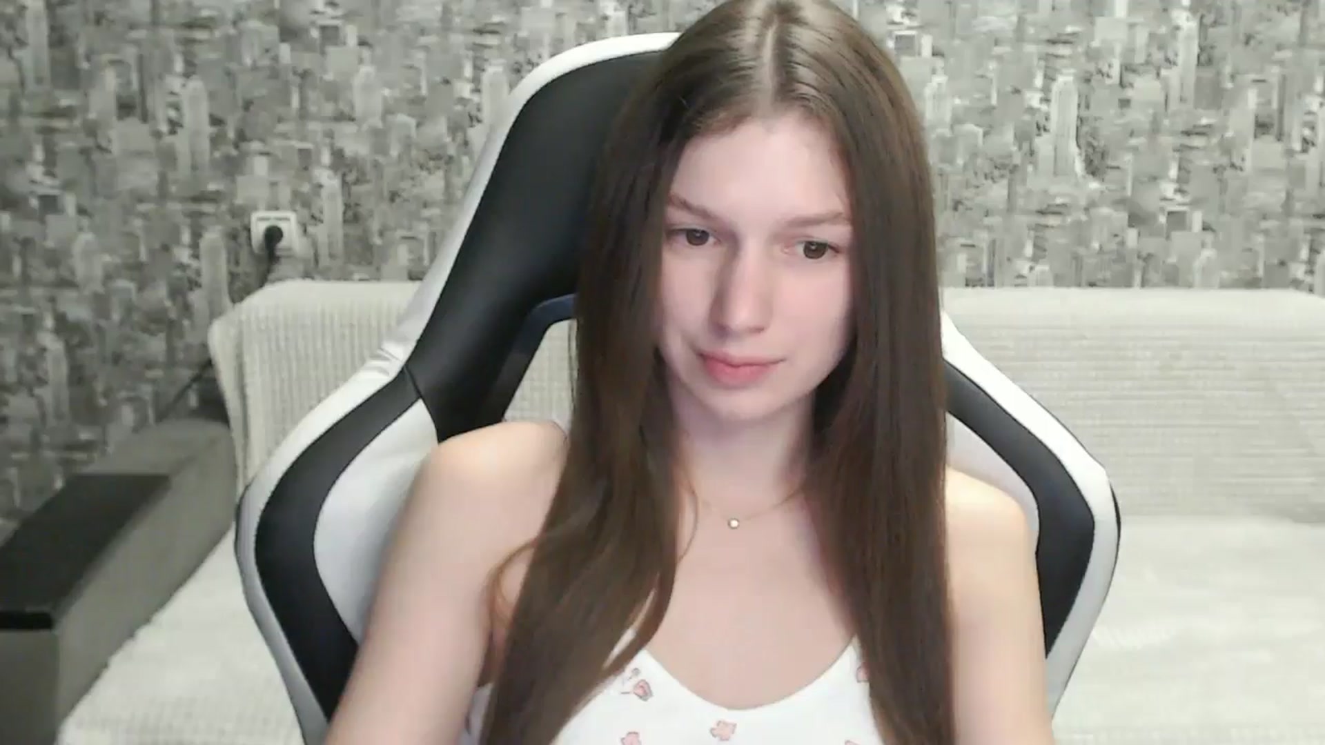 Gallery image thumbnail from MiaMislis's myfreecams stream on, 08/25/2025, 11:50 image 16 of 20