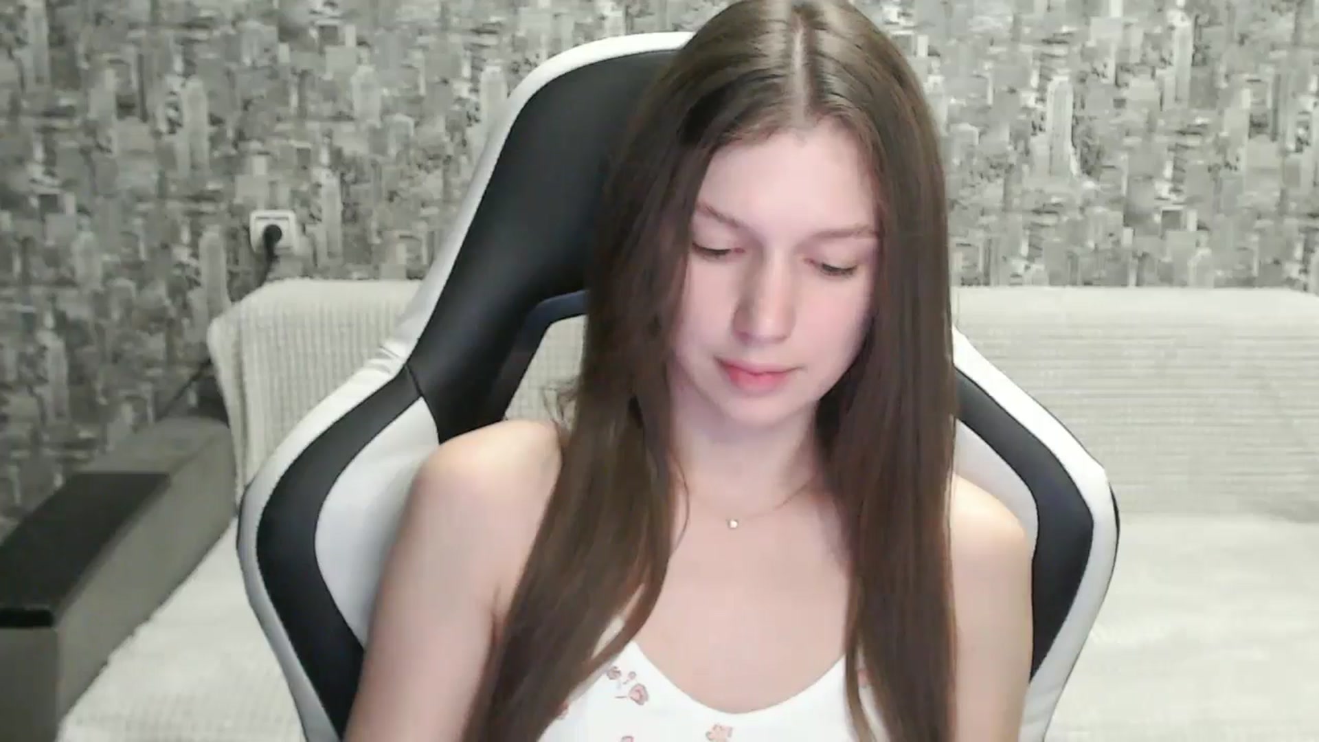 Gallery image thumbnail from MiaMislis's myfreecams stream on, 08/25/2025, 11:50 image 2 of 20