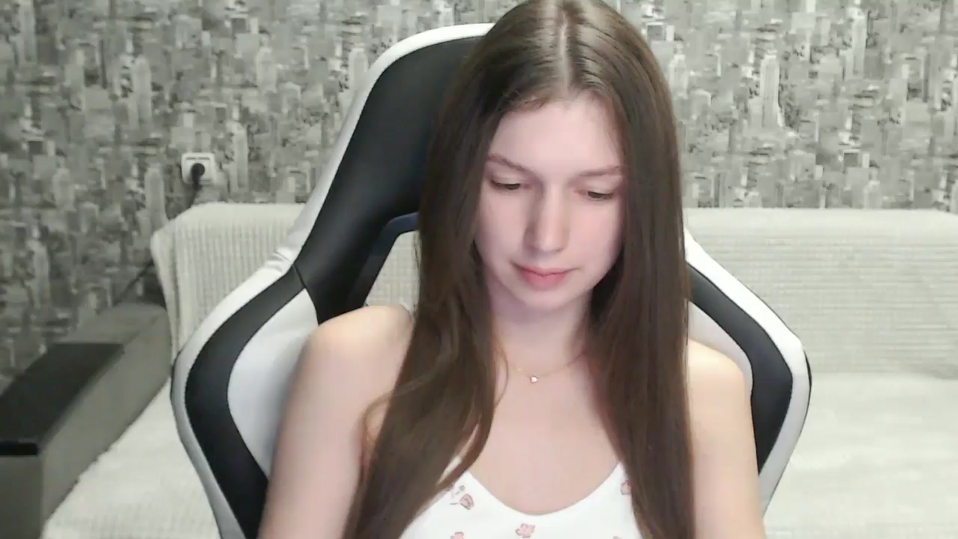 Gallery image thumbnail from MiaMislis's myfreecams stream on, 08/25/2025, 11:50 image 12 of 20