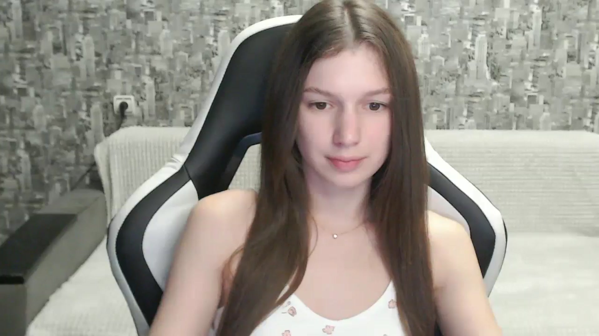 Gallery image thumbnail from MiaMislis's myfreecams stream on, 08/25/2025, 11:50 image 10 of 20