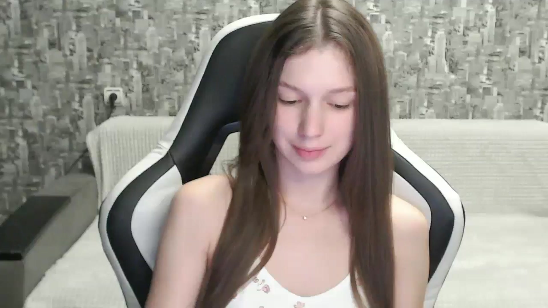 Gallery image thumbnail from MiaMislis's myfreecams stream on, 08/25/2025, 11:50 image 1 of 20
