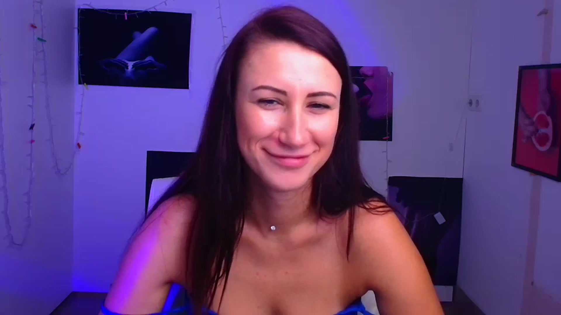 Gallery image thumbnail from MiaMiss's myfreecams stream on, 09/17/2024, 13:33 image 12 of 20