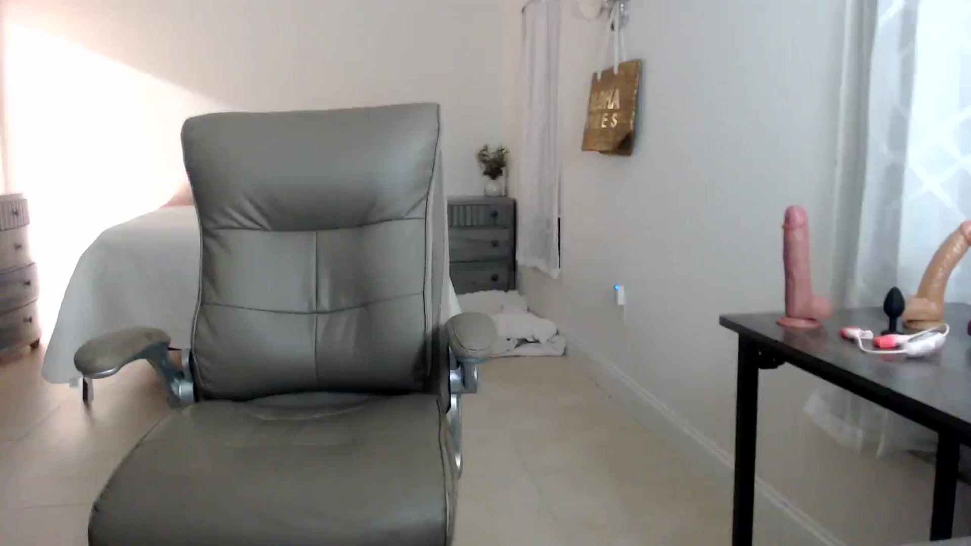 Gallery image thumbnail from MiaMoris's myfreecams stream on, 09/23/2025, 08:59 image 3 of 20
